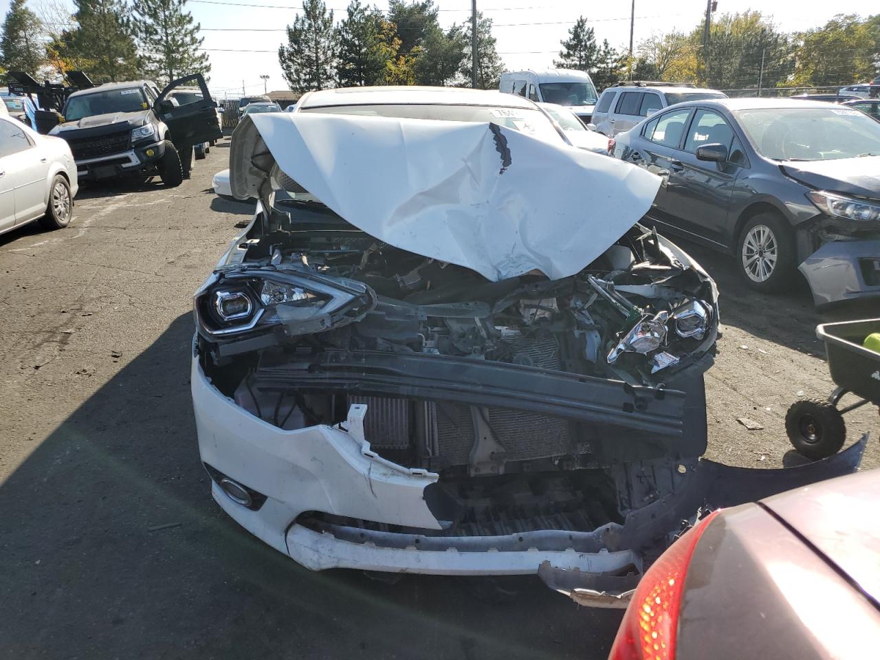 2017 Nissan Sentra VIN 3N1CB7AP2HY347300 Copart auction photo, front end damage thumbnail 5