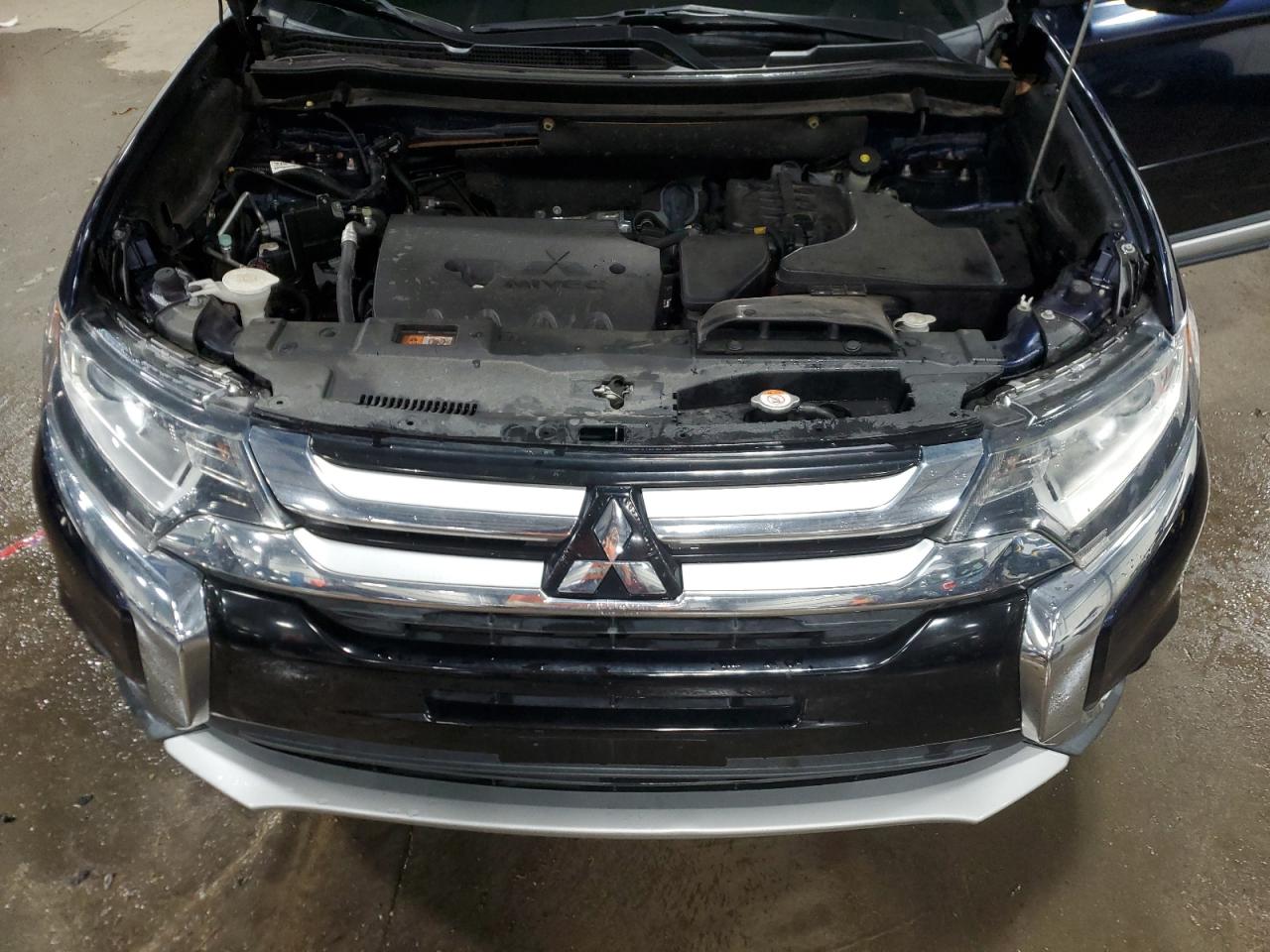 2017 Mitsubishi Outlander VIN JA4AD3A36HZ006101 Copart auction photo, rear end / side damage thumbnail 13