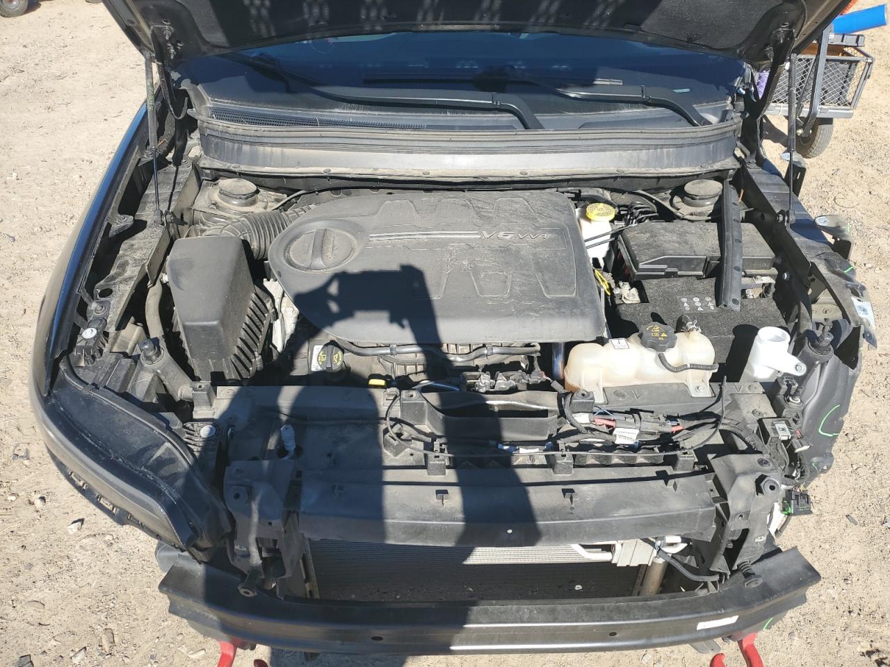 2020 Jeep Cherokee VIN 1C4PJMBX4LD588978 Copart auction photo, front end damage thumbnail 12