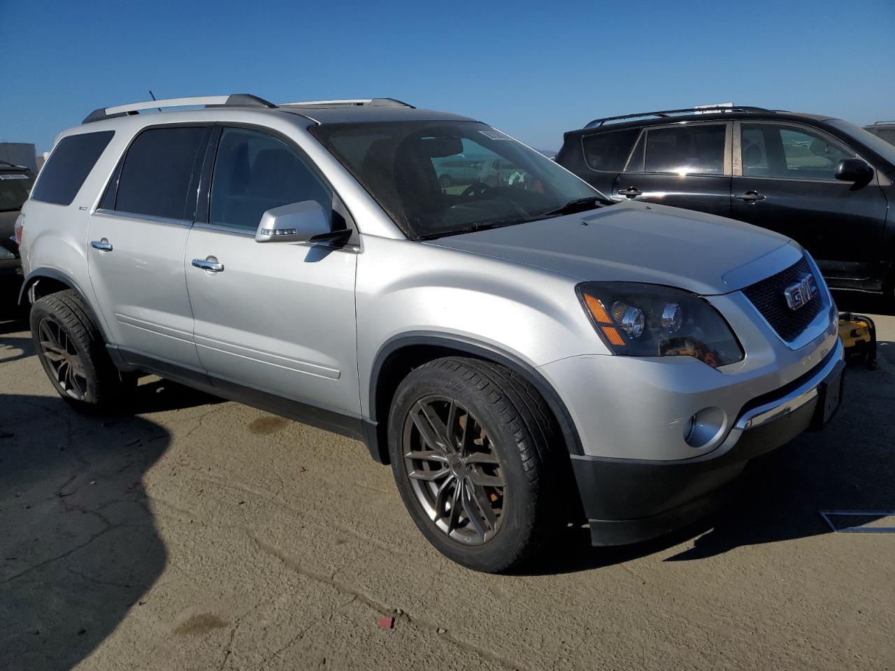 2011 GMC Acadia VIN 1GKKVRED3BJ367258 Copart auction photo, rear end / side damage thumbnail 4