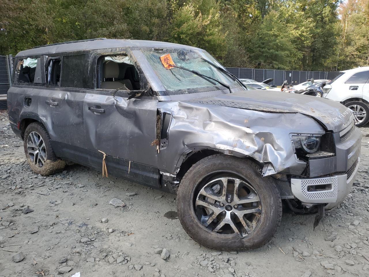 2024 Land Rover Defender VIN SALEJFFU8R2268336 Copart auction photo, rollover damage thumbnail 4
