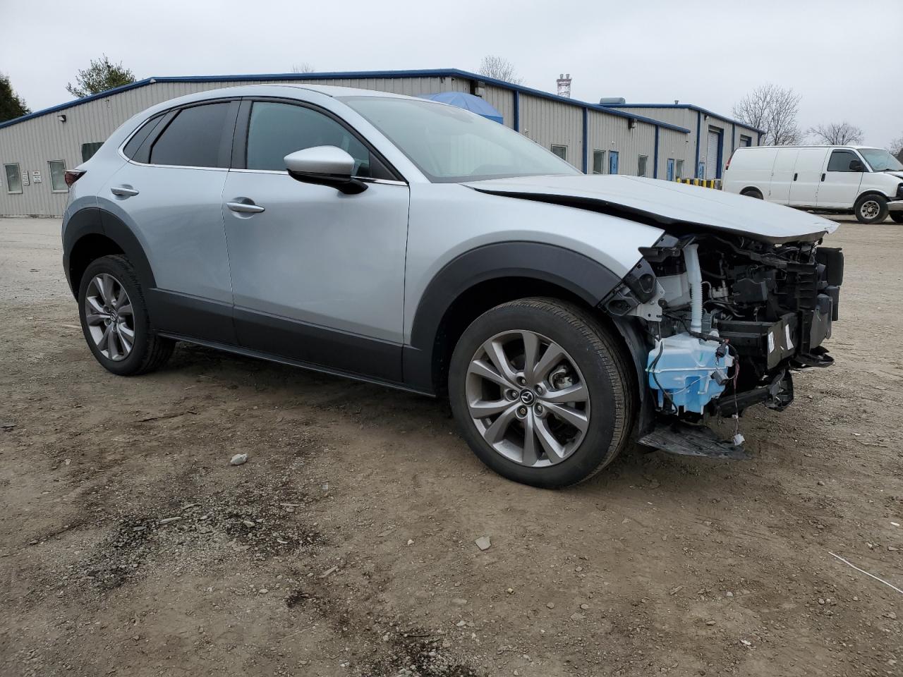 2021 Mazda CX-30 VIN 3MVDMBBL2MM312508 Copart auction photo, front end damage thumbnail 4