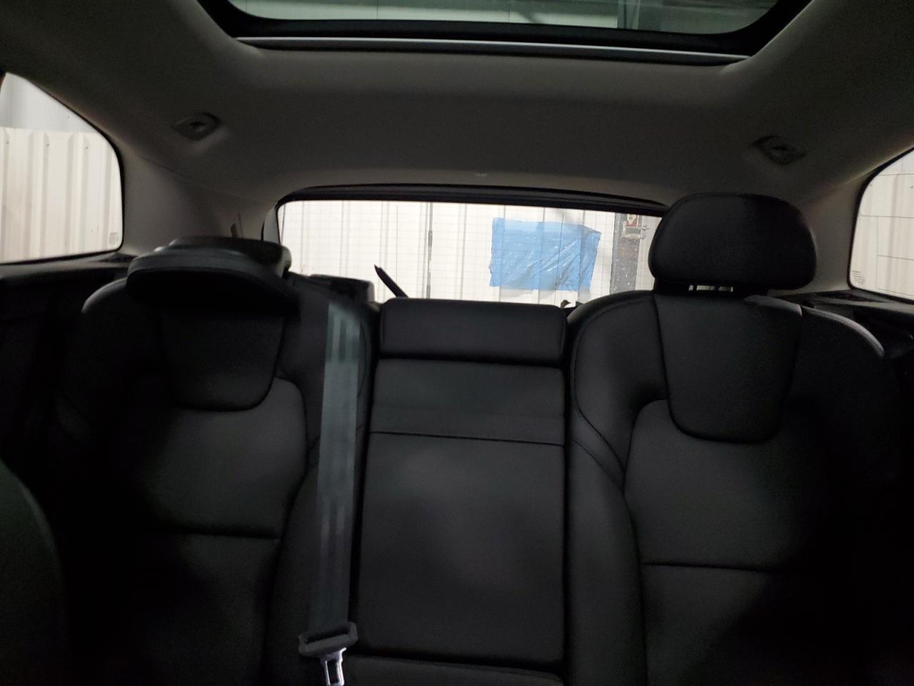 2018 Volvo XC60 VIN YV4102RK7J1062427 Copart auction photo, front end damage thumbnail 10
