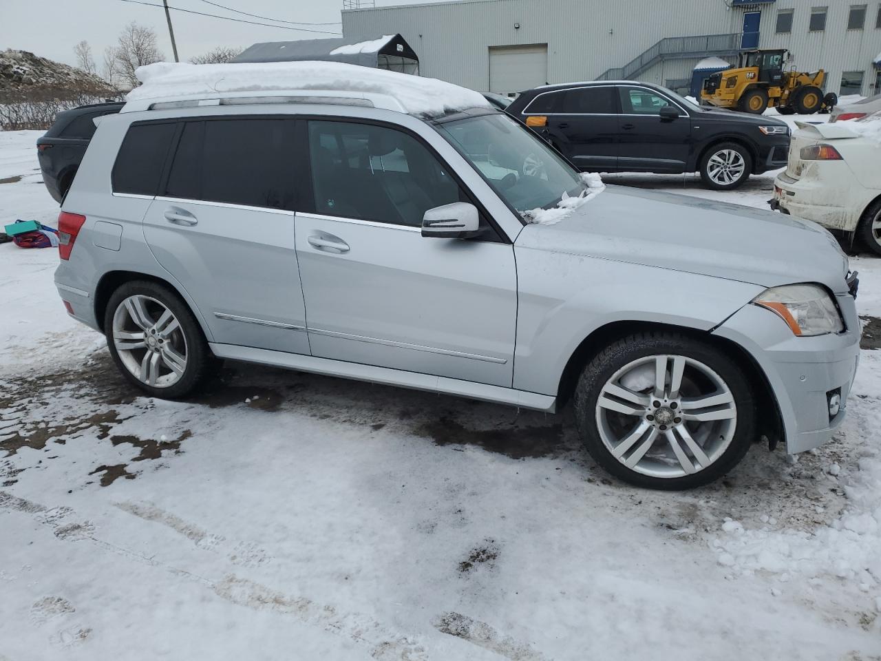 2011 Mercedes-Benz GLK-klasse VIN WDCGG8HB4BF573251 Copart auction photo, front end damage thumbnail 4