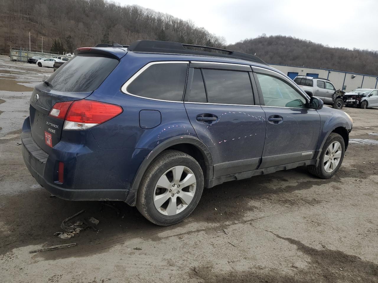 2011 Subaru Outback VIN 4S4BRBKC0B3414877 Copart auction photo, front end damage thumbnail 3