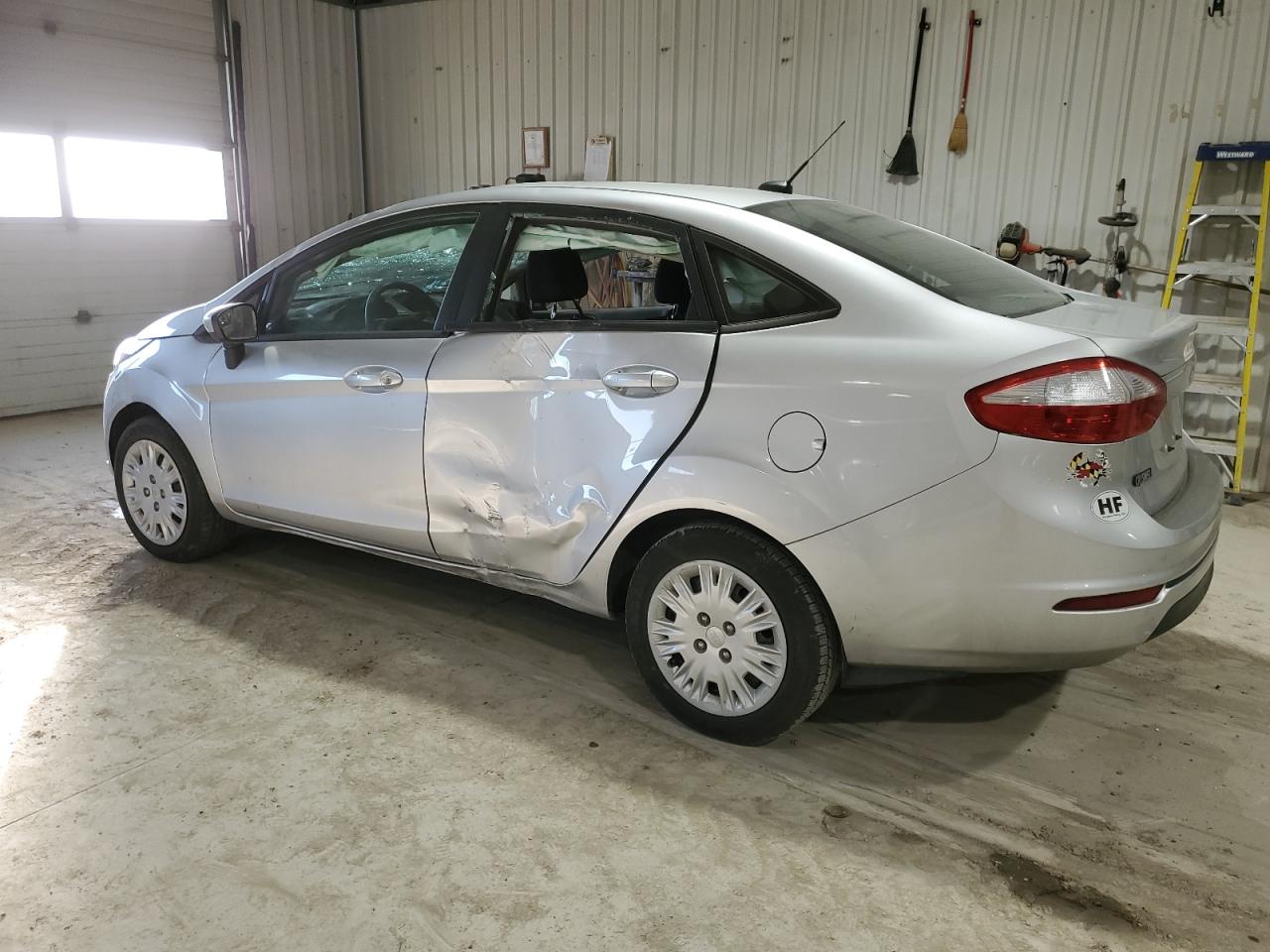 2018 Ford Fiesta VIN 3FADP4AJ1JM116811 Copart auction photo, rollover damage thumbnail 2