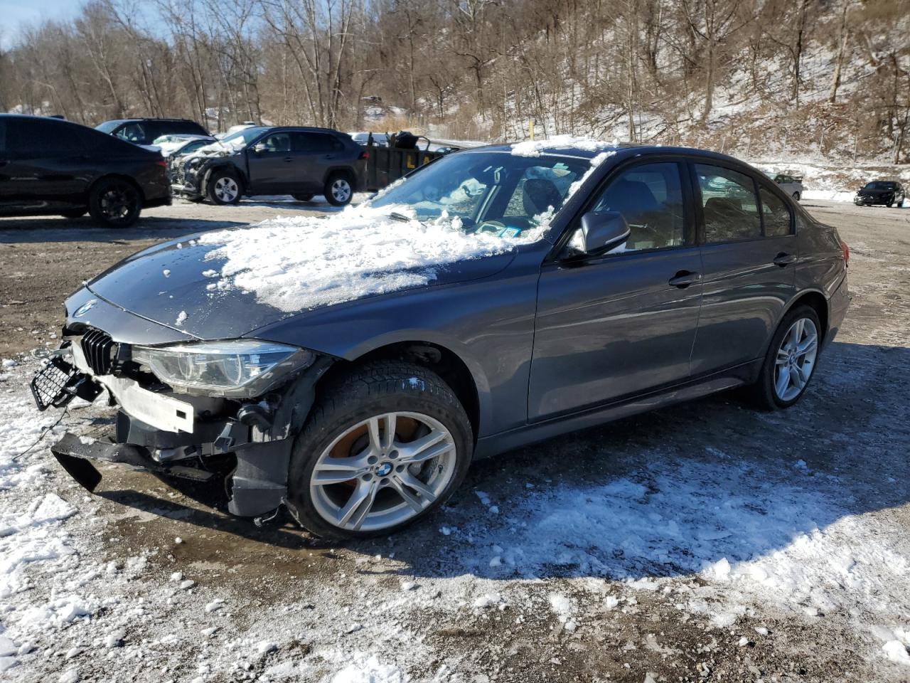 2017 BMW 3er VIN WBA8D9C54HK677990