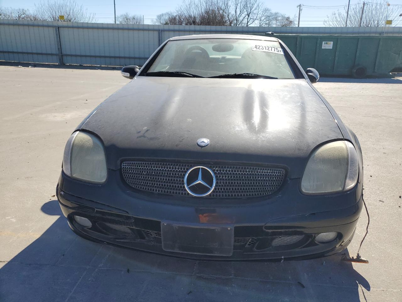 2002 Mercedes-Benz SLK-klasse VIN WDBKK65F62F249937 Copart auction photo, vandalism damage thumbnail 5