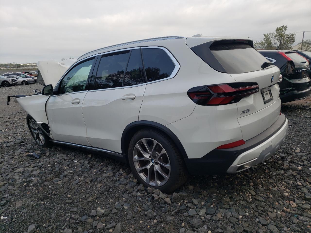 2024 BMW X5 VIN 5UX23EU0XR9V18518 Copart auction photo, front end damage thumbnail 2