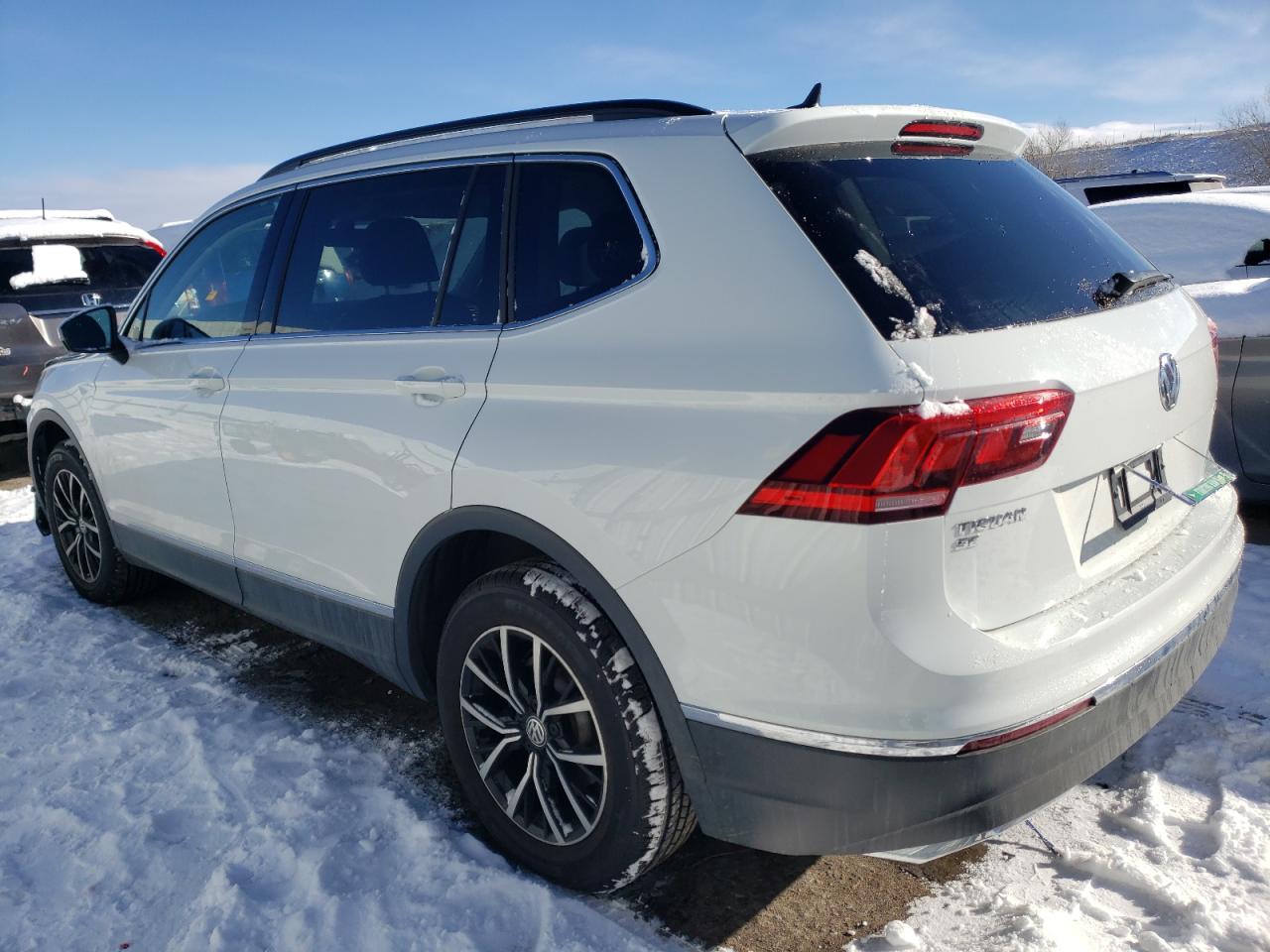 2021 Volkswagen Tiguan VIN 3VV2B7AX0MM094280 Copart auction photo, front end / minor dent/scratches damage thumbnail 2