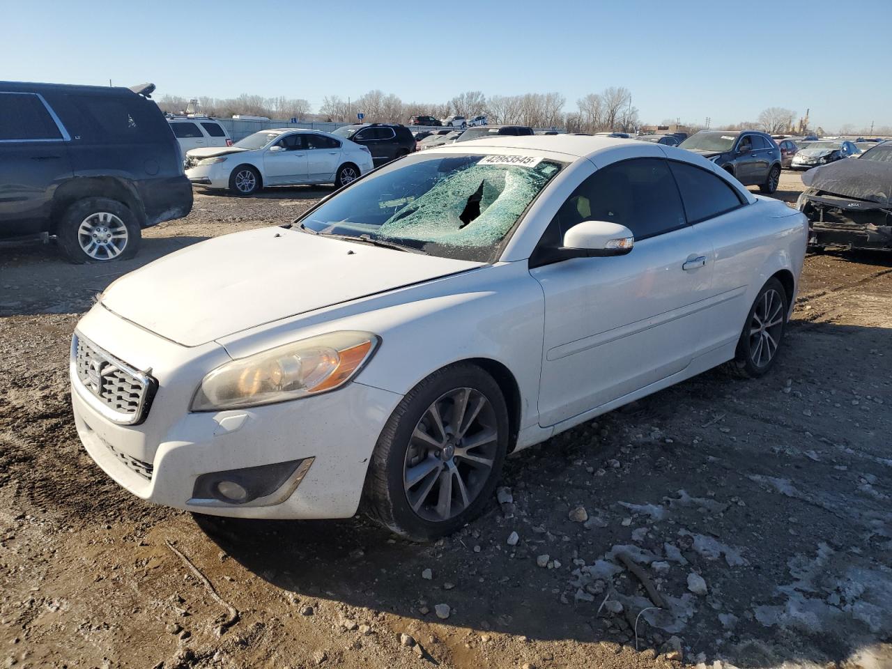 2013 Volvo C70 VIN YV1672MC7DJ136559 - Copart auction photo