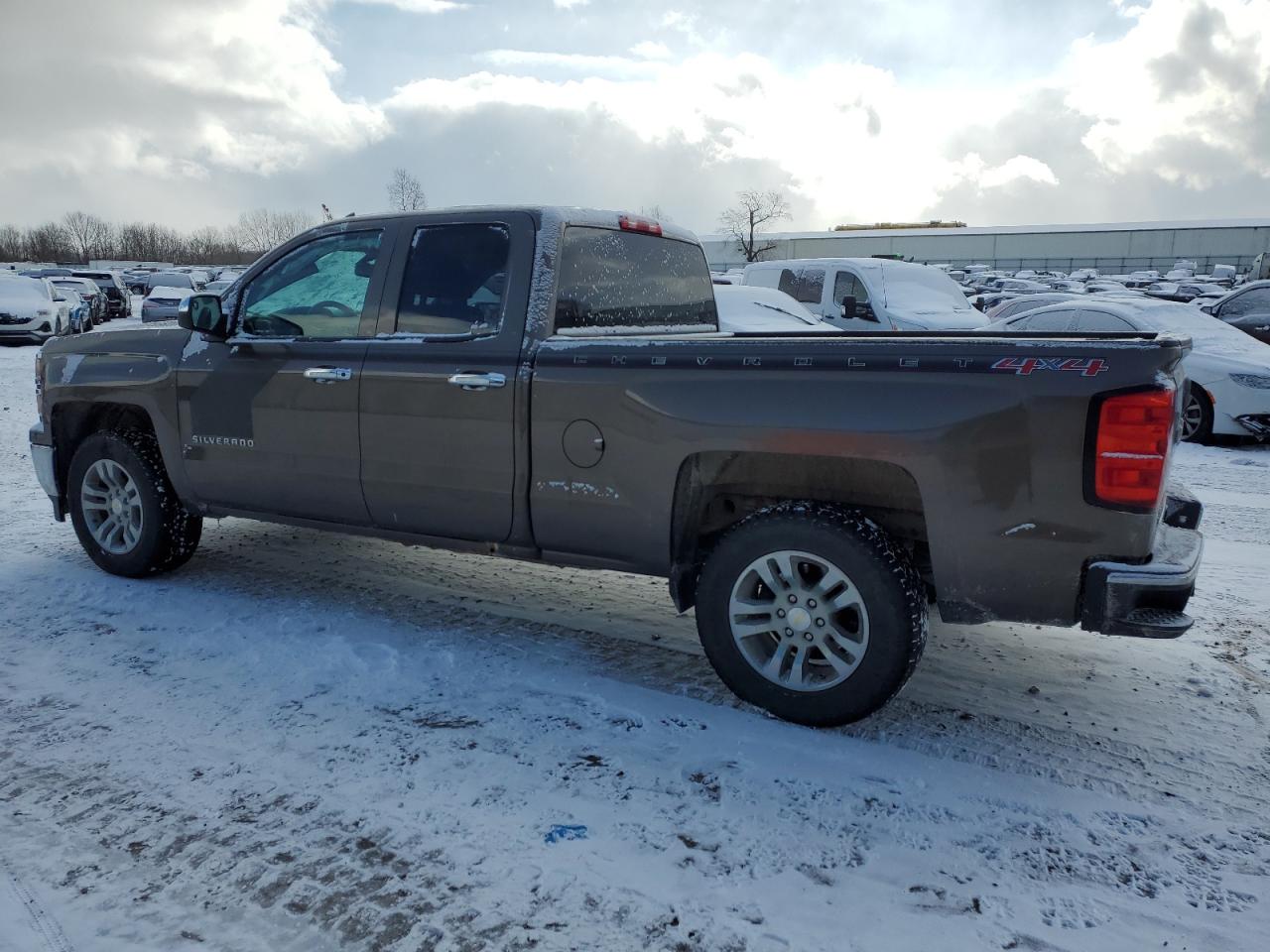 2014 Chevrolet Silverado VIN 1GCVKREH4EZ397119 Copart auction photo, side / rear end damage thumbnail 2