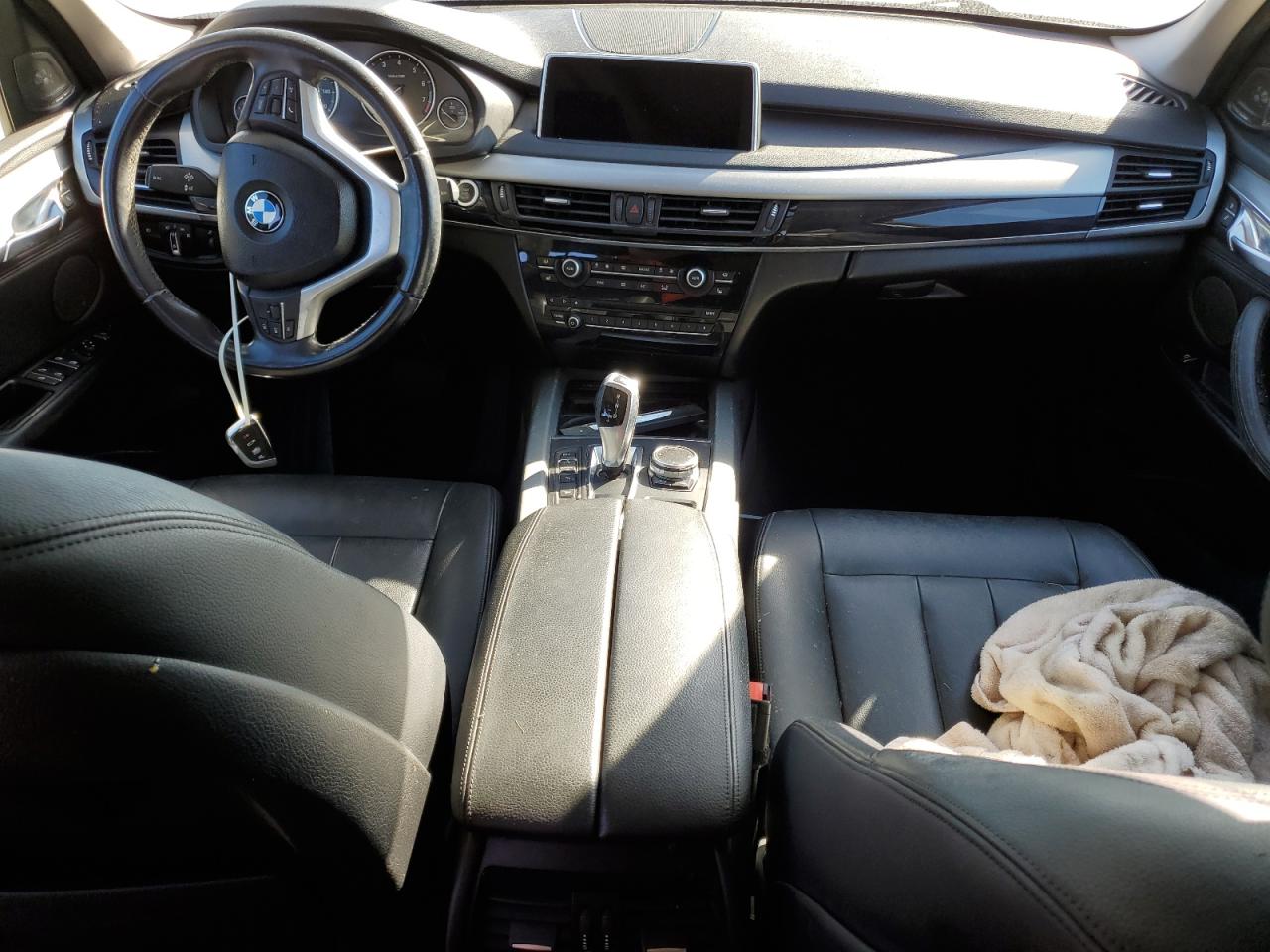 2015 BMW X5 VIN 5UXKR2C57F0T00756 Copart auction photo, water/flood damage thumbnail 8