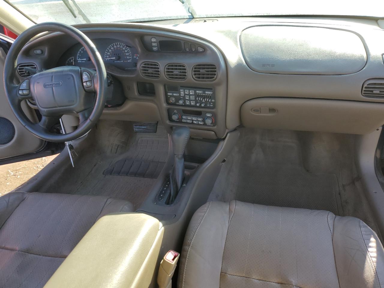 2000 Pontiac Grand Prix VIN 1G2WP52K2YF328292 Copart auction photo, front end / minor dent/scratches damage thumbnail 8