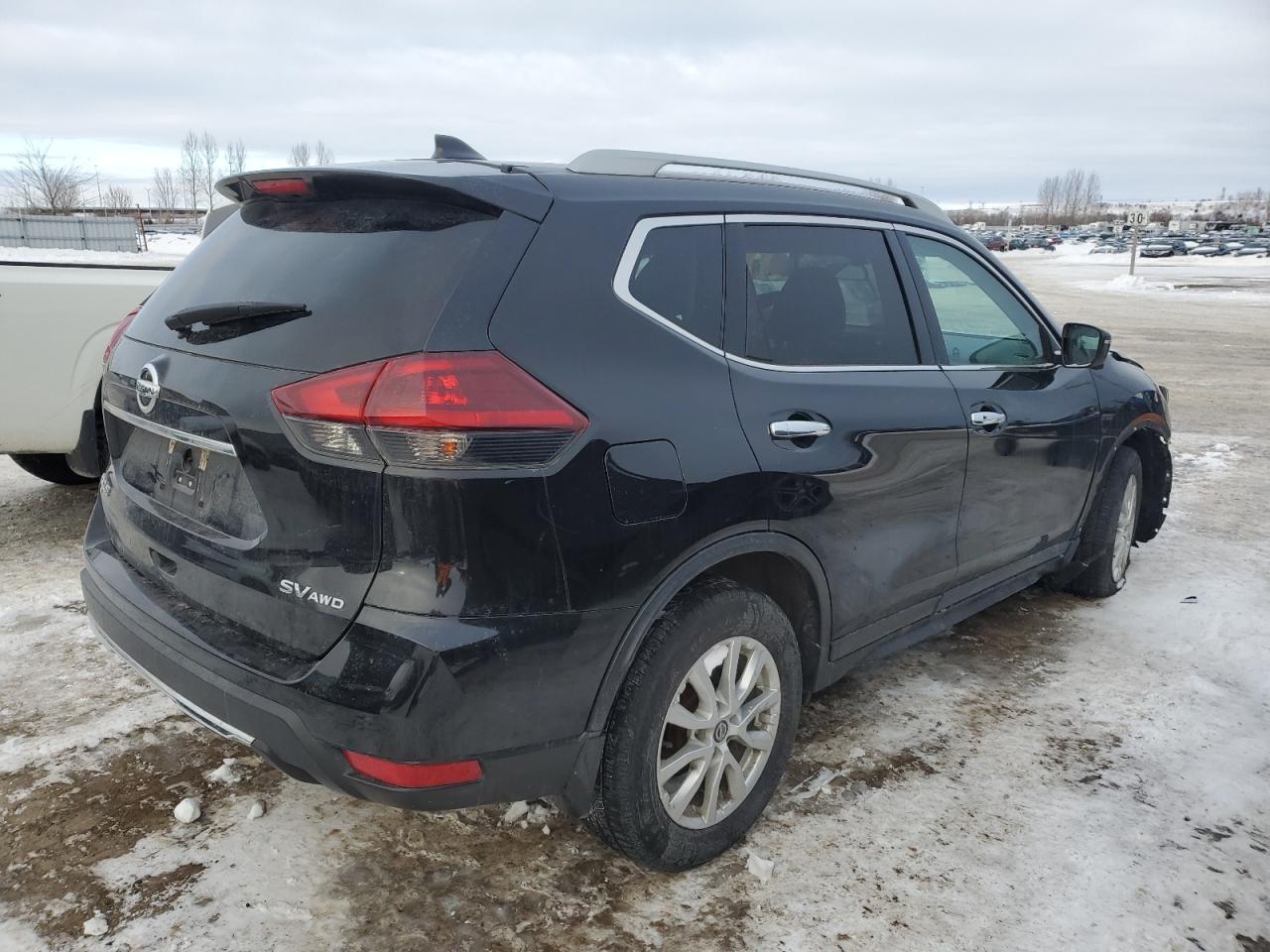 2018 Nissan Rogue VIN 5N1AT2MV0JC767016 Copart auction photo, front end / undercarriage damage thumbnail 3