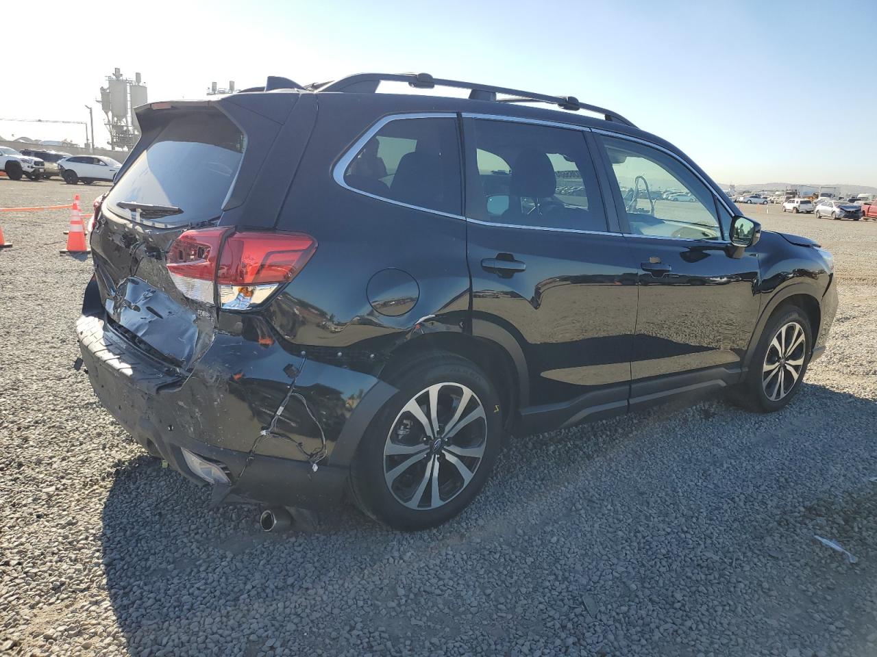 2021 Subaru Forester VIN JF2SKAUC7MH593832 Copart auction photo, front end / rear end damage thumbnail 3