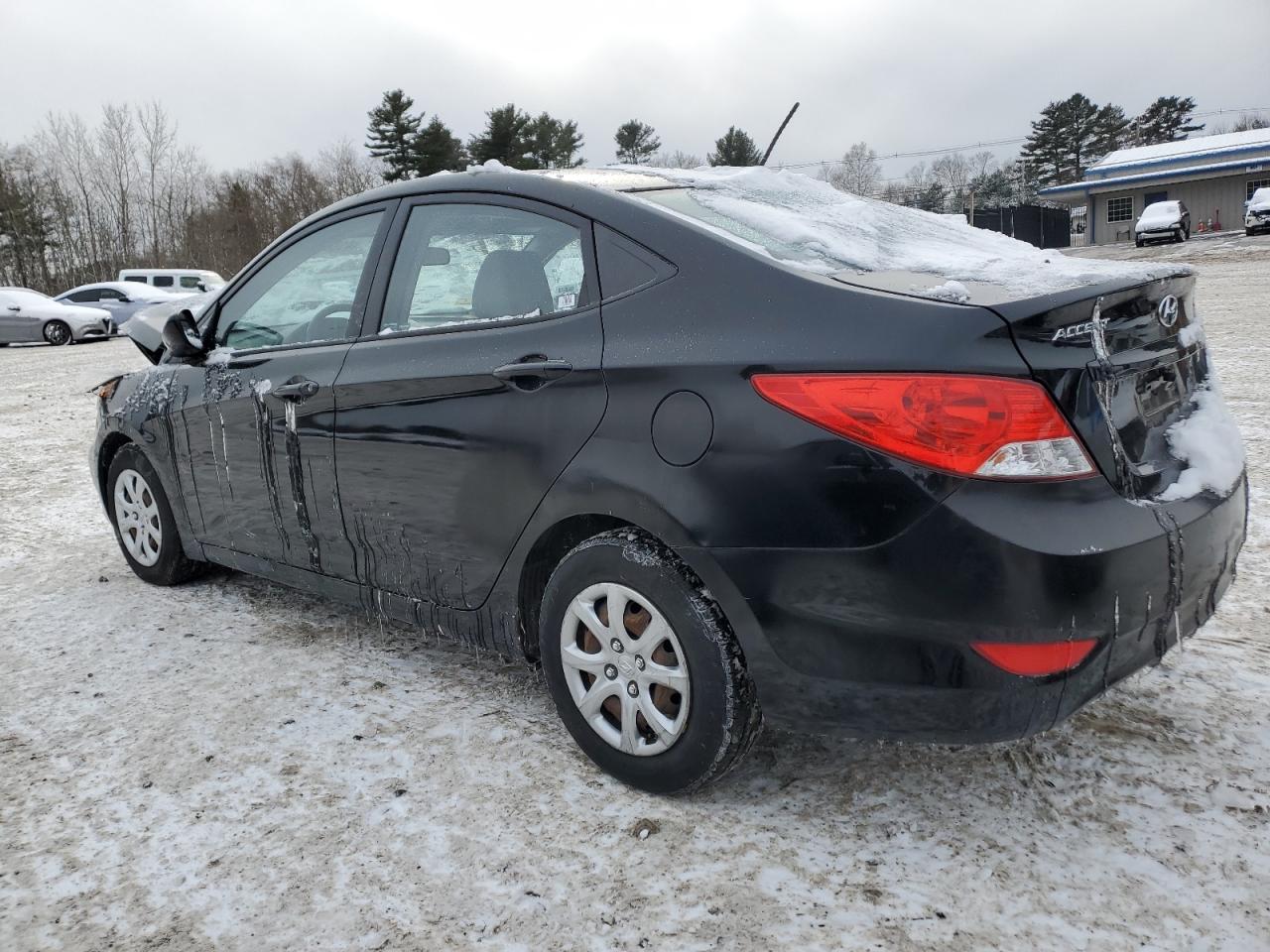 2013 Hyundai Accent VIN KMHCT4AE2DU458851 Copart auction photo, front end damage thumbnail 2