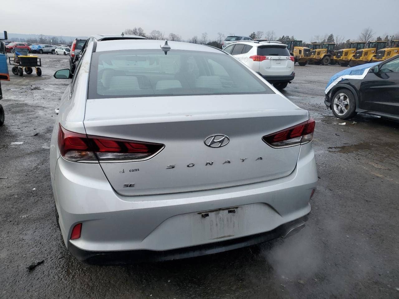 2018 Hyundai Sonata VIN 5NPE24AF6JH628773 Copart auction photo, front end damage thumbnail 6