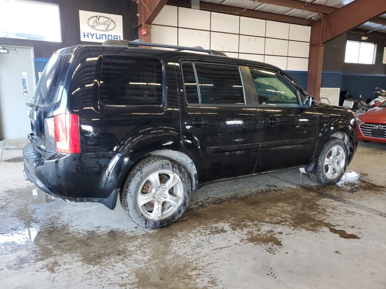 2012 Honda Pilot VIN 5FNYF4H56CB042168 Copart auction photo, minor dent/scratches damage thumbnail 3