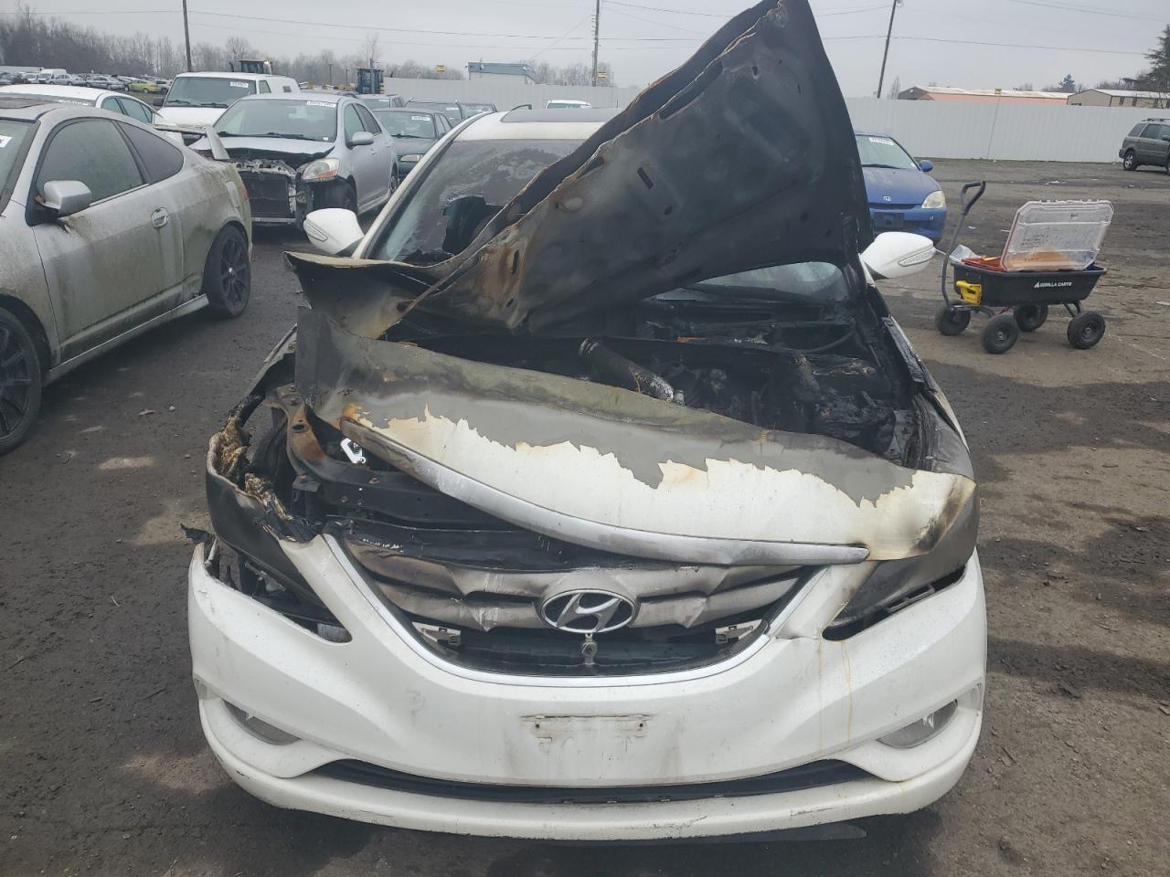 2011 Hyundai Sonata VIN 5NPEC4AB7BH275410 Copart auction photo, burn / front end damage thumbnail 5