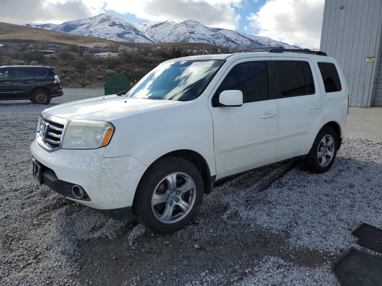 2015 Honda Pilot VIN 5FNYF4H53FB030371