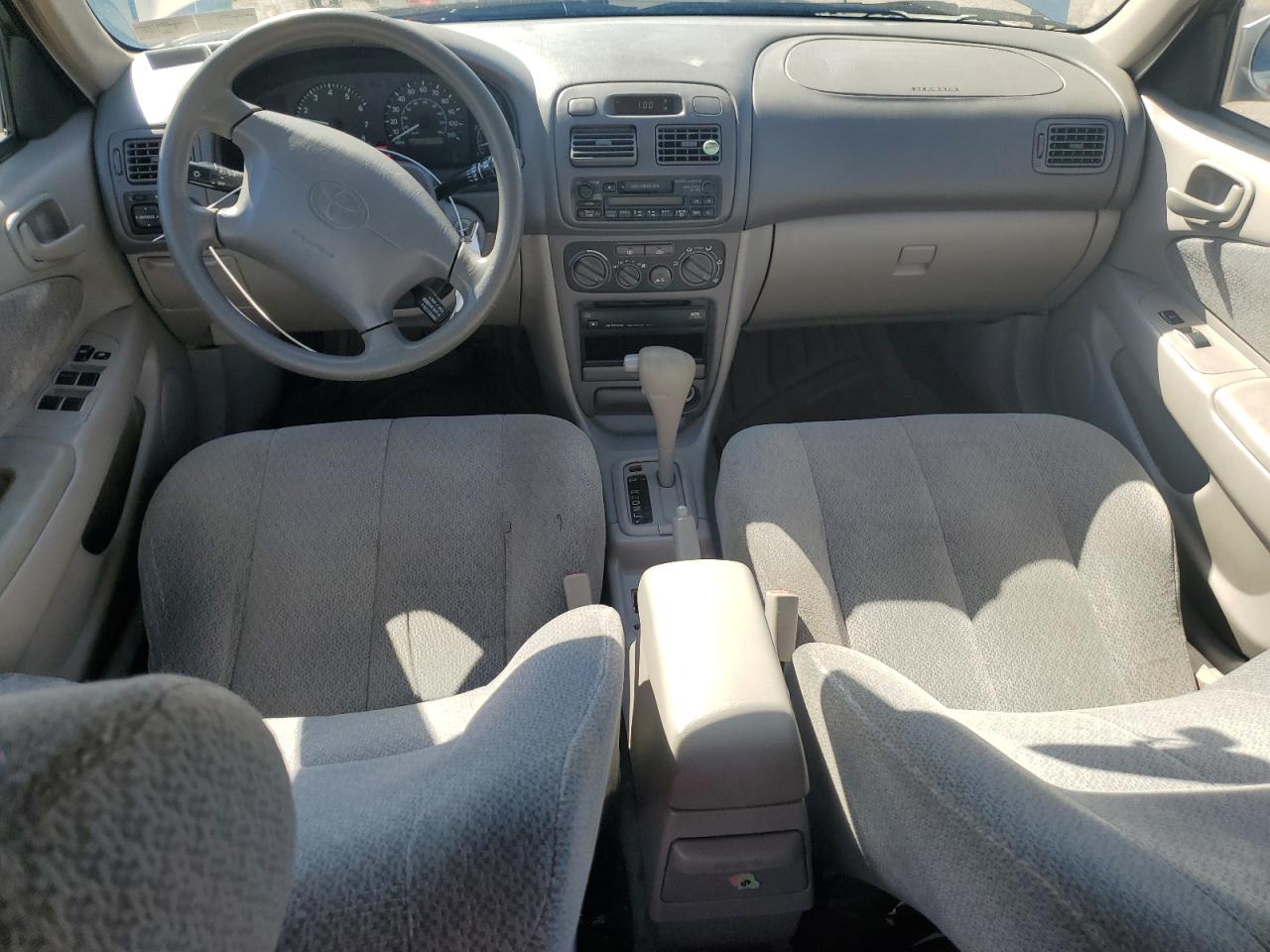 2002 Toyota Corolla VIN 2T1BR12E02C576919 Copart auction photo, rear end / front end damage thumbnail 8