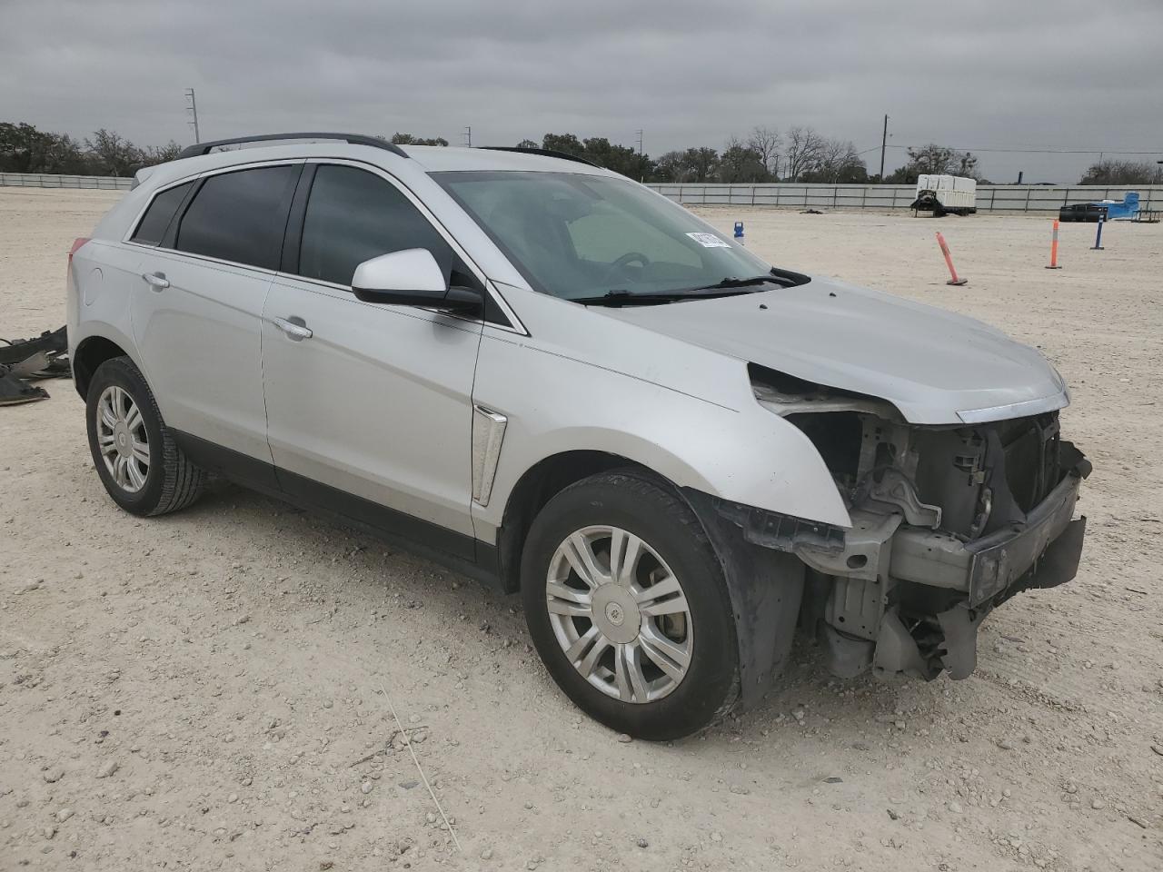 2016 Cadillac SRX VIN 3GYFNAE3XGS535600 Copart auction photo, front end damage thumbnail 4