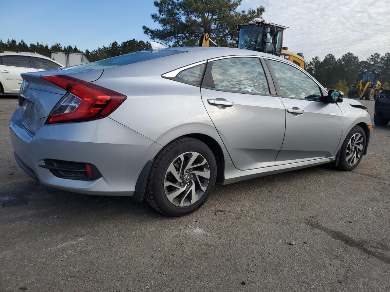 2018 Honda Civic VIN 2HGFC2F75JH550617 Copart auction photo, front end damage thumbnail 3