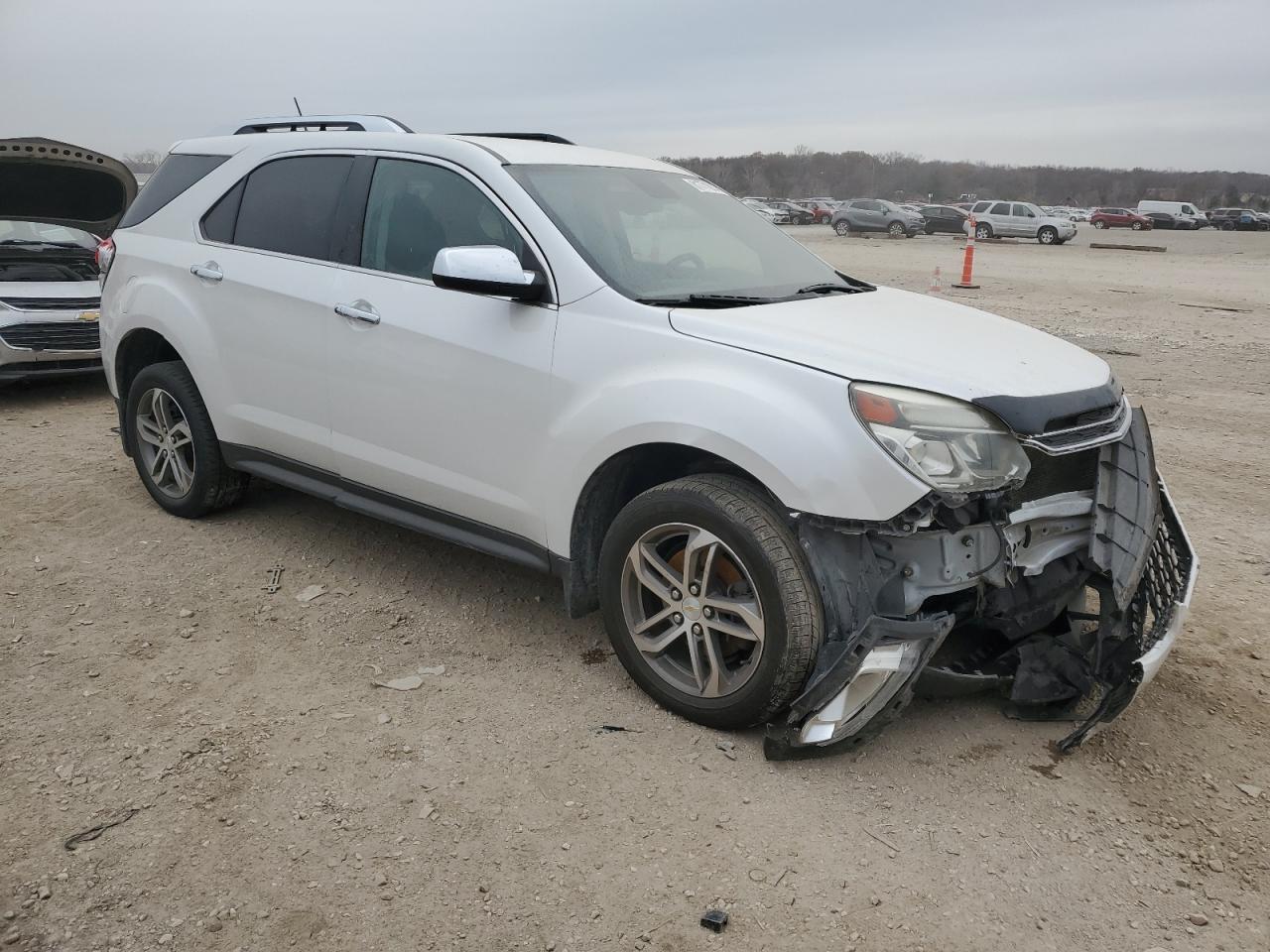 2017 Chevrolet Equinox VIN 2GNALDEK5H6126426 Copart auction photo, front end damage thumbnail 4