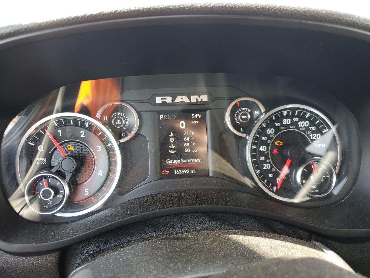 2020 RAM 2500 VIN 3C6UR5CL4LG206150 Copart auction photo, frame damage / front end damage thumbnail 9