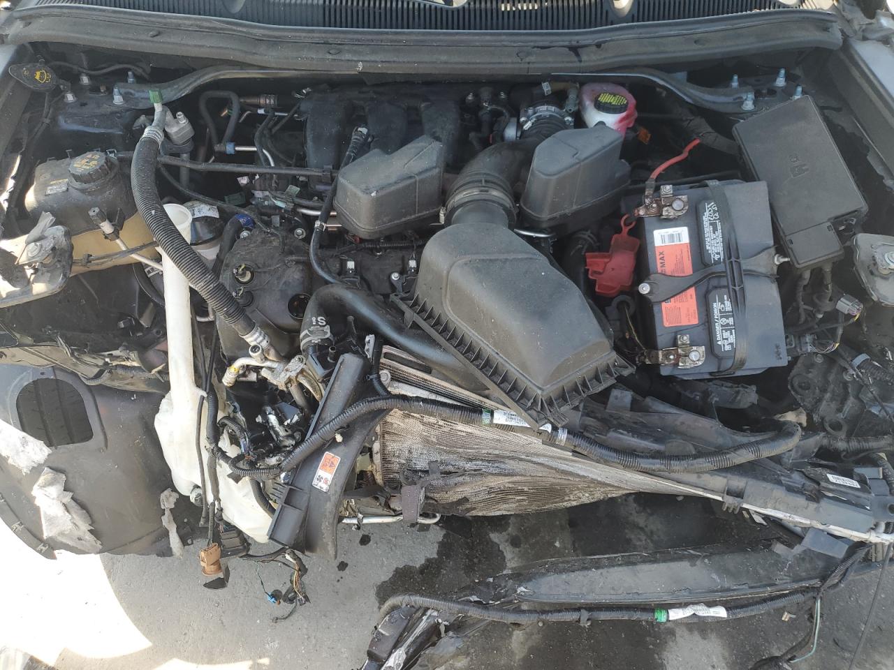 2019 Ford Explorer VIN 1FM5K7F86KGA16280 Copart auction photo, front end / side damage thumbnail 12