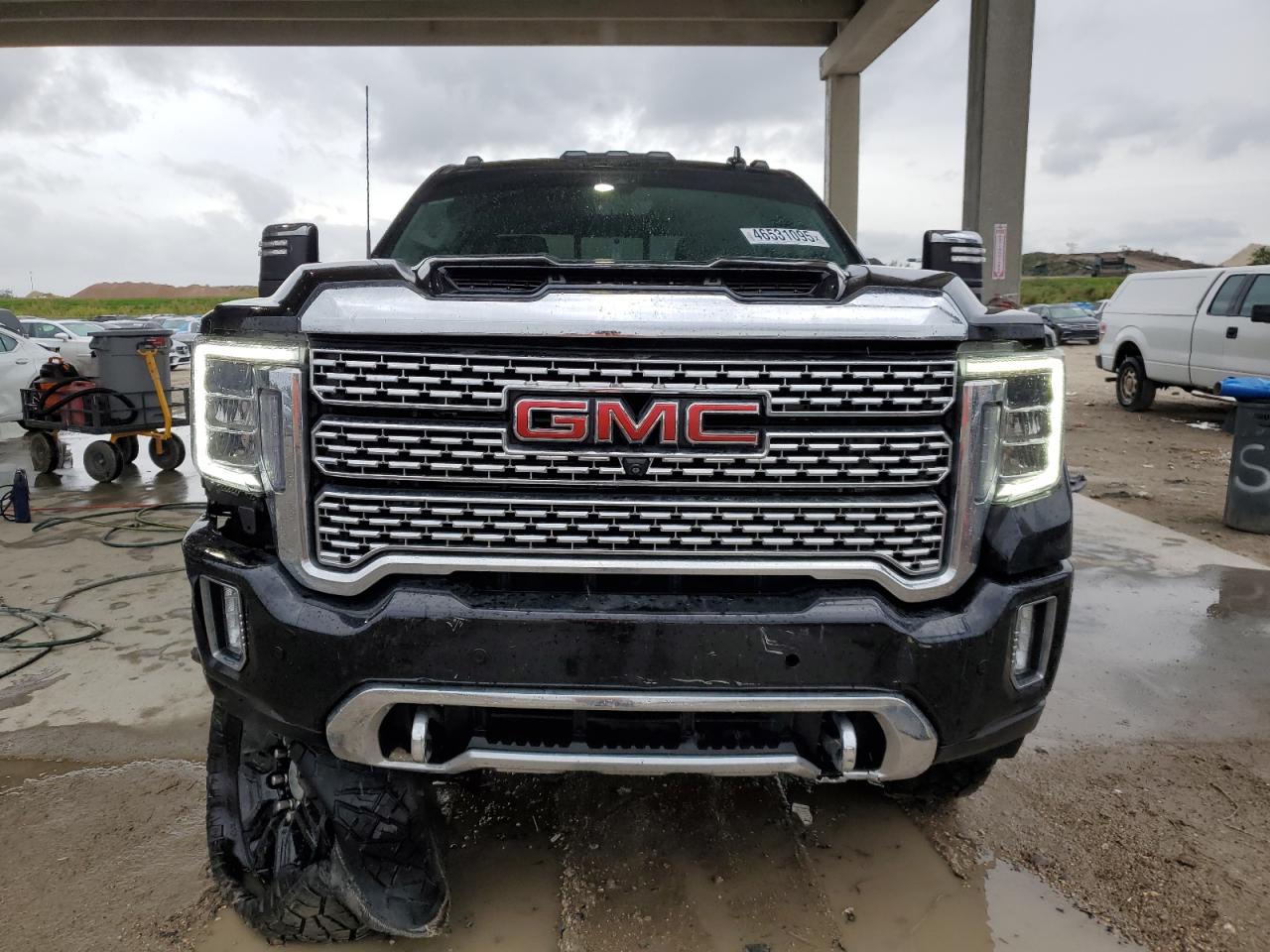 2021 GMC Sierra VIN 1GT49REY9MF256876 Copart auction photo, front end / minor dent/scratches damage thumbnail 5