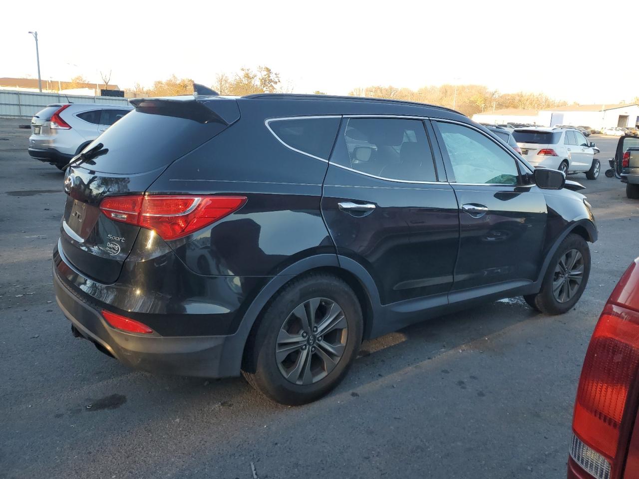 2016 Hyundai Santa Fe VIN 5XYZU3LB9GG328242 Copart auction photo, front end damage thumbnail 3