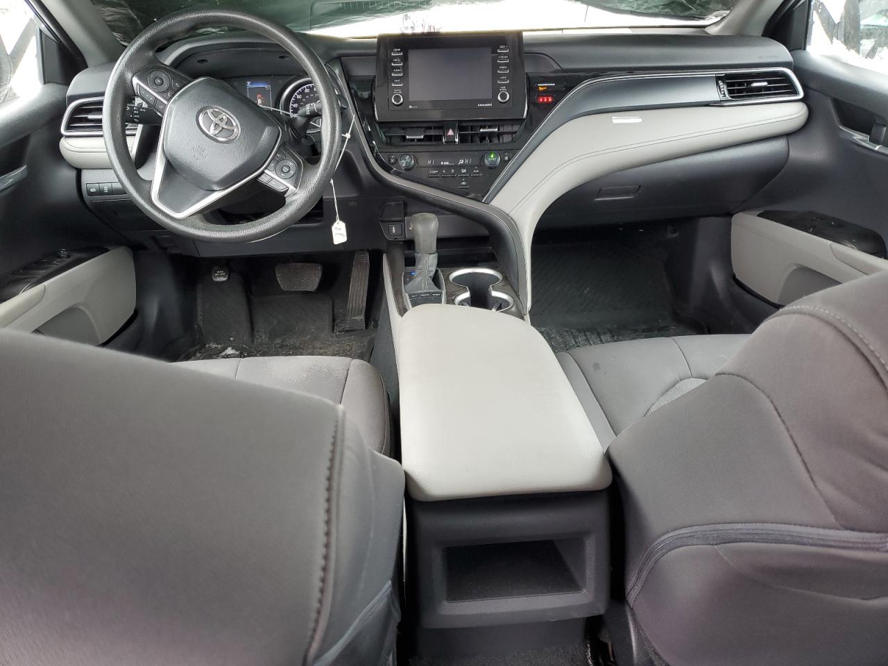 2022 Toyota Camry VIN 4T1C11AK9NU704502 Copart auction photo, side / minor dent/scratches damage thumbnail 8