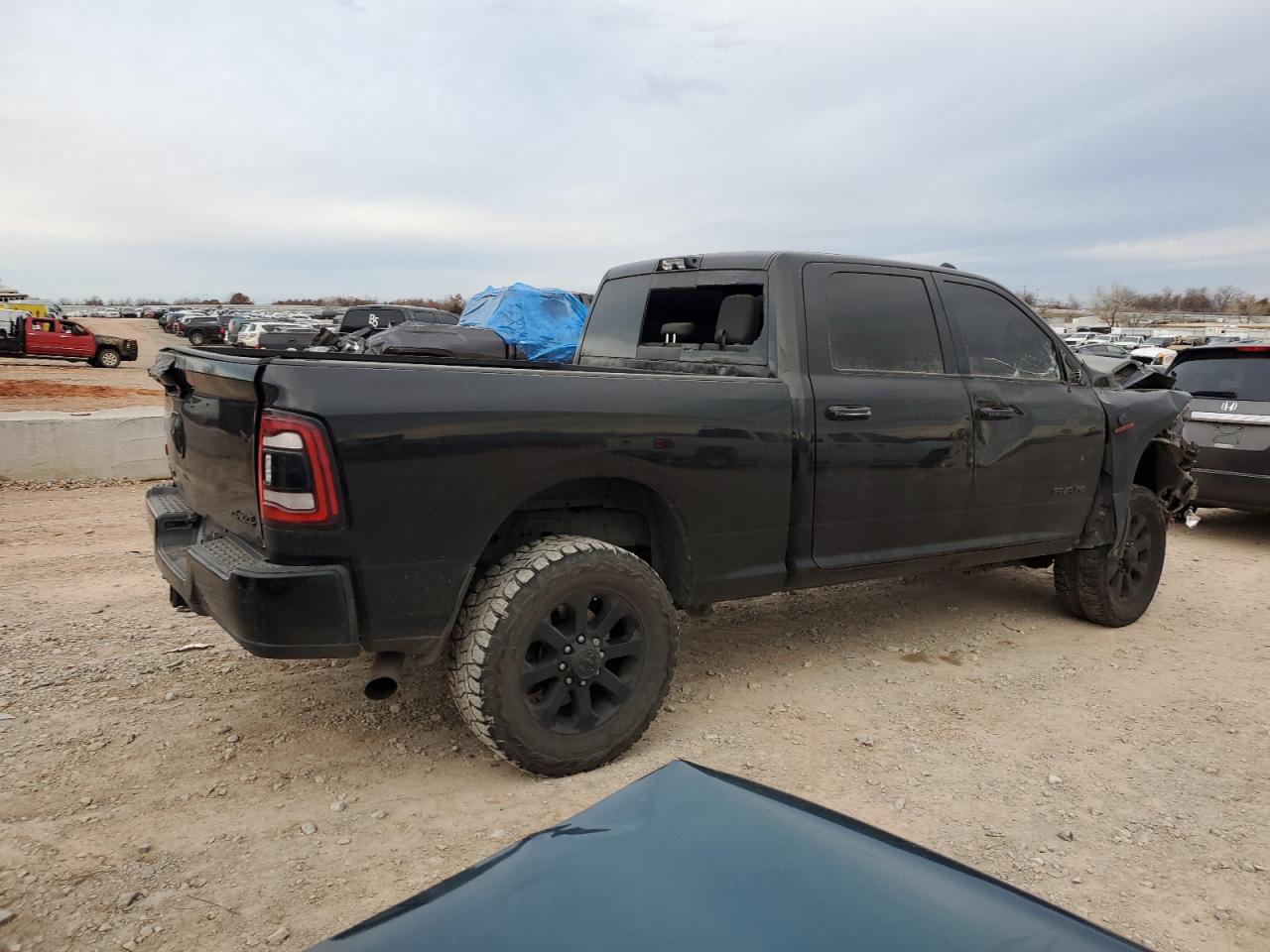 2022 RAM 2500 VIN 3C6UR5DL6NG183956 Copart auction photo, front end / minor dent/scratches damage thumbnail 3