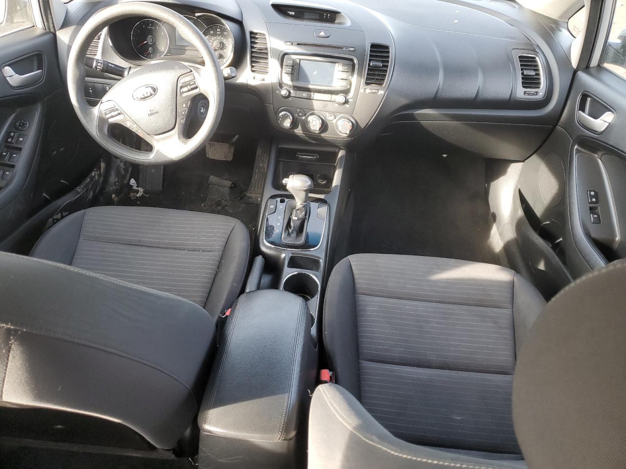 2017 KIA Forte VIN 3KPFL4A77HE002996 Copart auction photo, front end / rear end damage thumbnail 8