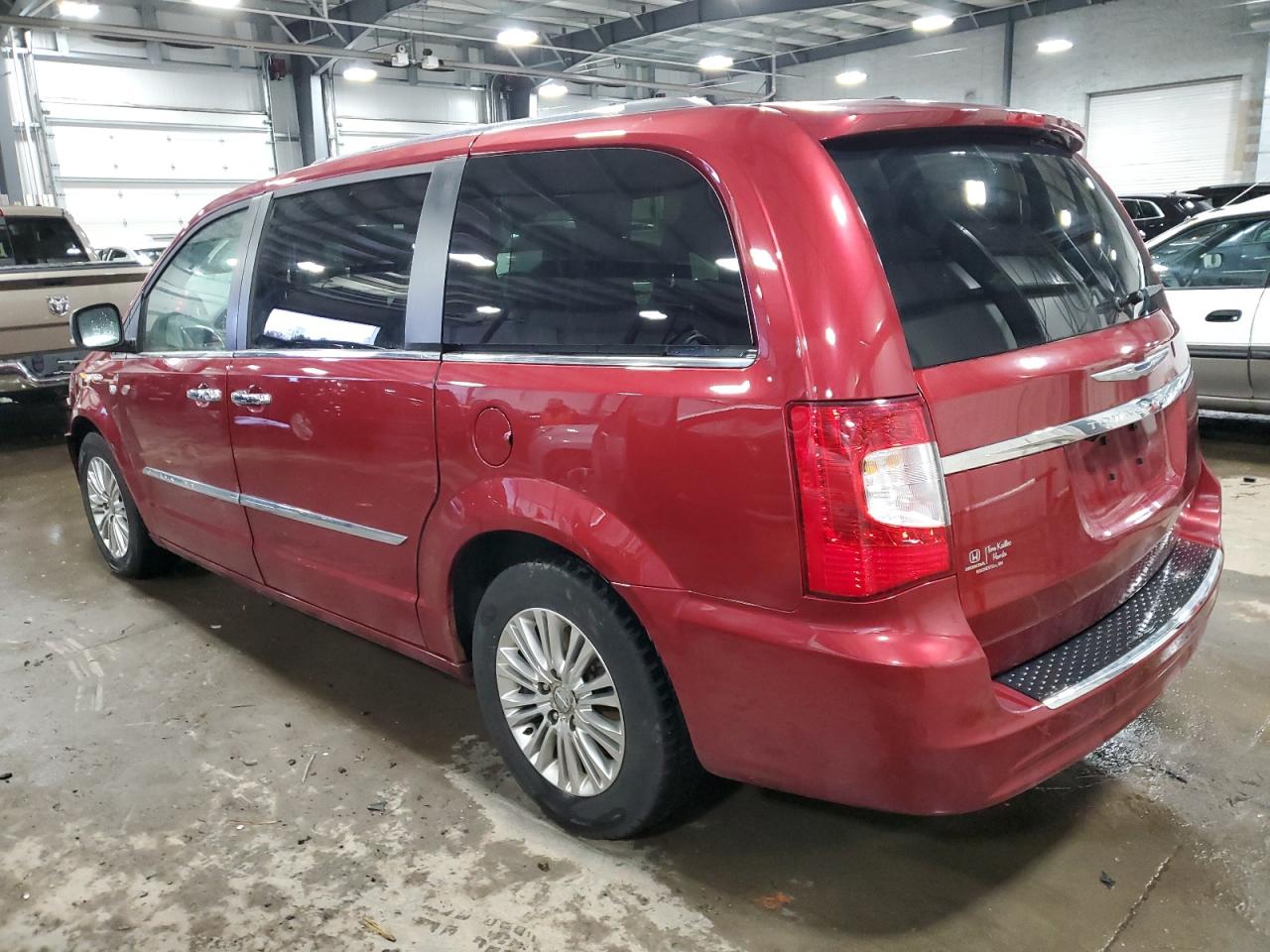 2014 Chrysler Town & Country VIN 2C4RC1CG3ER363922 Copart auction photo, front end damage thumbnail 2