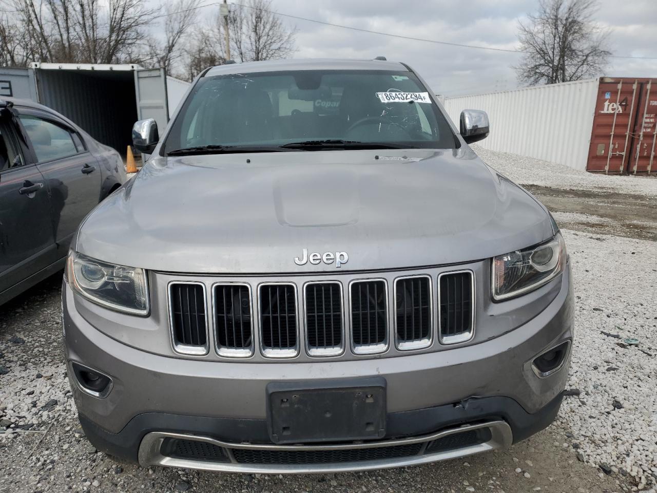 2015 Jeep Grand Cherokee VIN 1C4RJFBG1FC763105 Copart auction photo, rear end / front end damage thumbnail 5