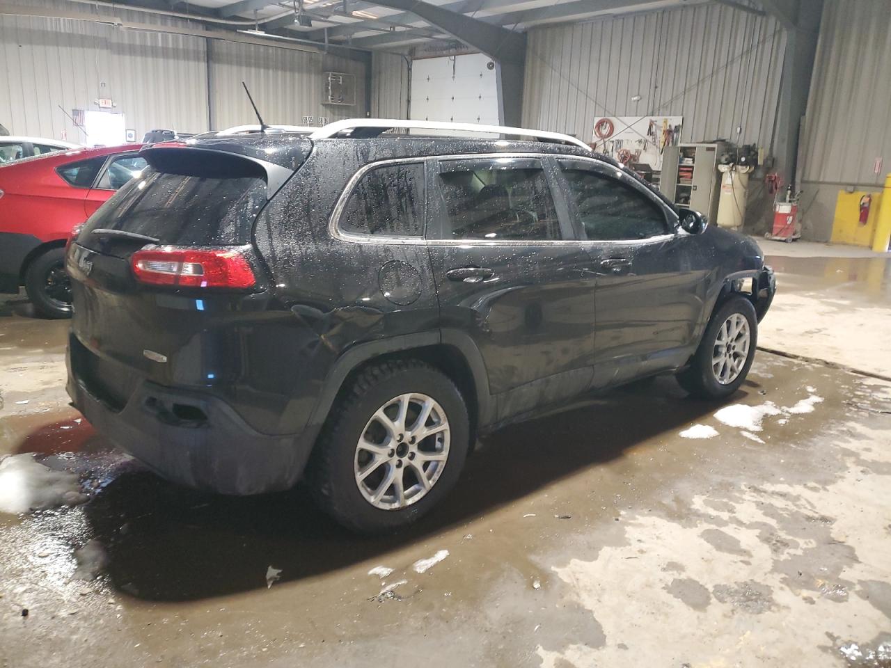 2016 Jeep Grand Cherokee VIN 1C4PJMCB6GW197196 Copart auction photo, front end damage thumbnail 3