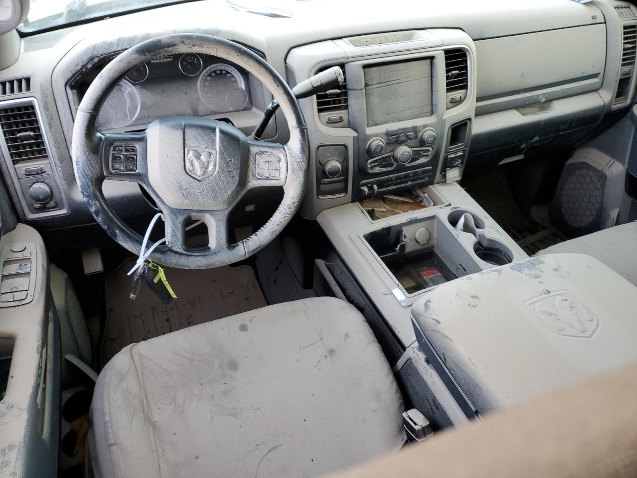 2015 RAM 2500 VIN 3C6UR5ML6FG603944 Copart auction photo, water/flood damage thumbnail 8