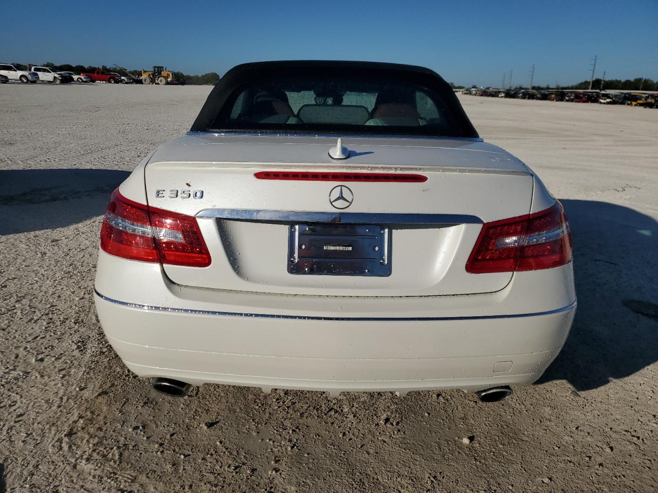 2012 Mercedes-Benz E-klasse VIN WDDKK5KF7CF164306 Copart auction photo, undercarriage / mechanical damage thumbnail 6