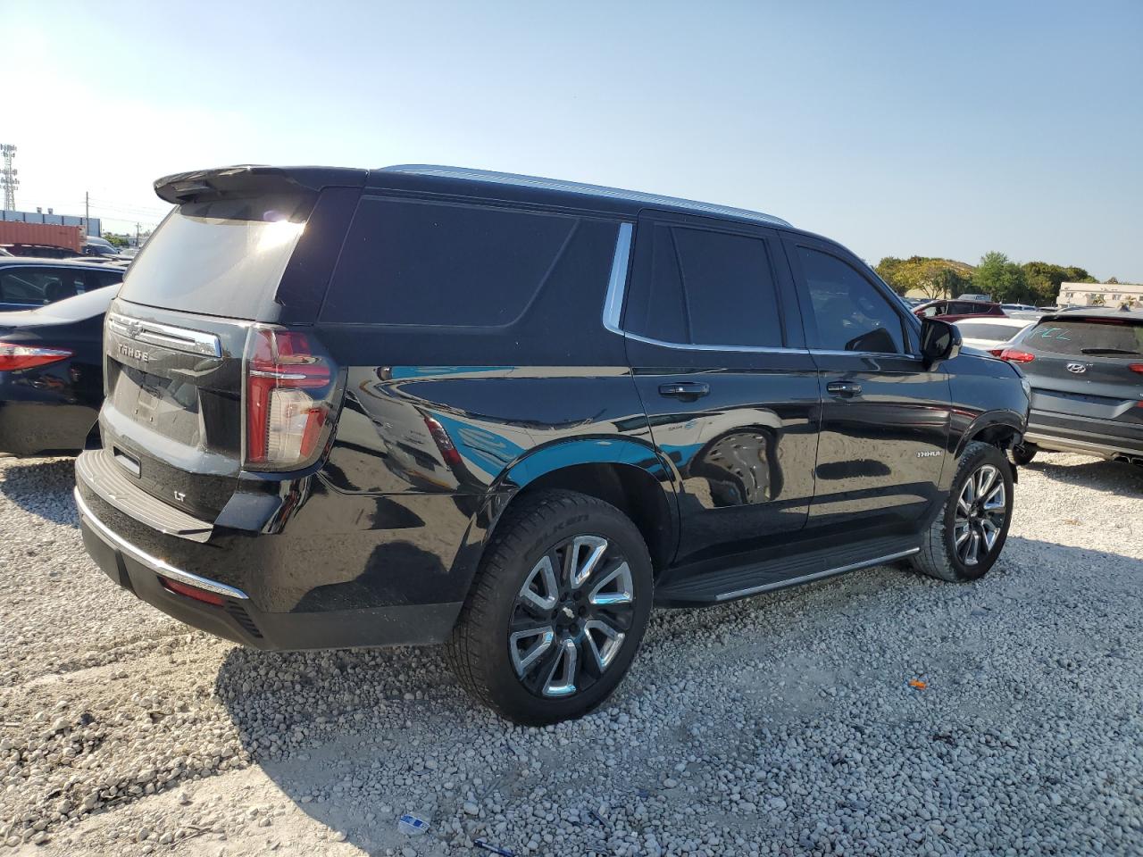 2021 Chevrolet Tahoe VIN 1GNSKNKD7MR141866 Copart auction photo, front end / undercarriage damage thumbnail 3