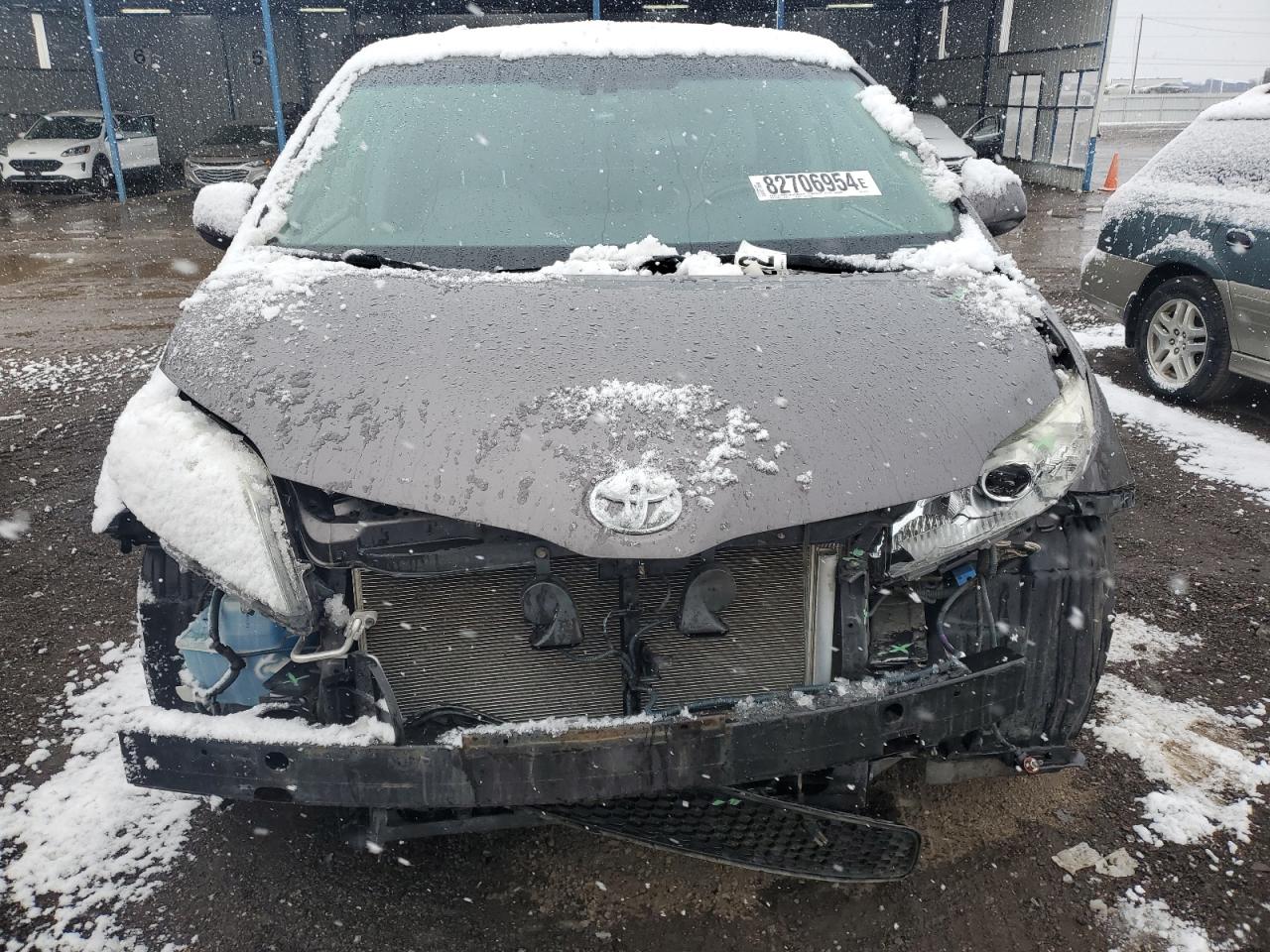 2012 Toyota Sienna VIN 5TDDK3DC2CS044276 Copart auction photo, front end damage thumbnail 5
