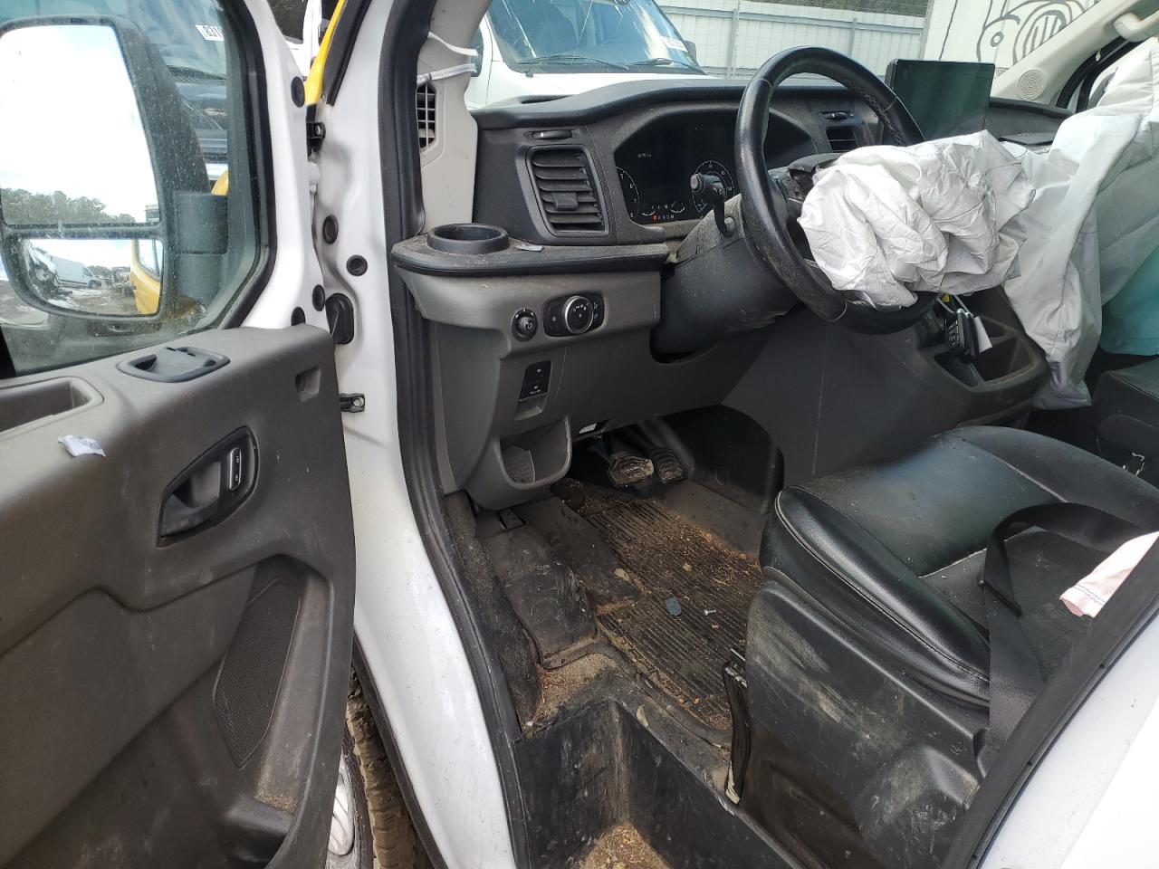 2023 Ford Transit VIN 1FTBR1C85PKA01441 Copart auction photo, front end damage thumbnail 8