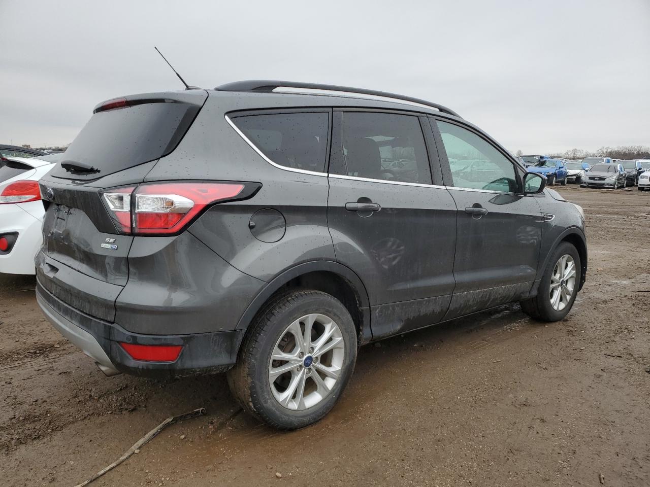 2017 Ford Escape VIN 1FMCU9GD8HUD09780 Copart auction photo, water/flood / minor dent/scratches damage thumbnail 3