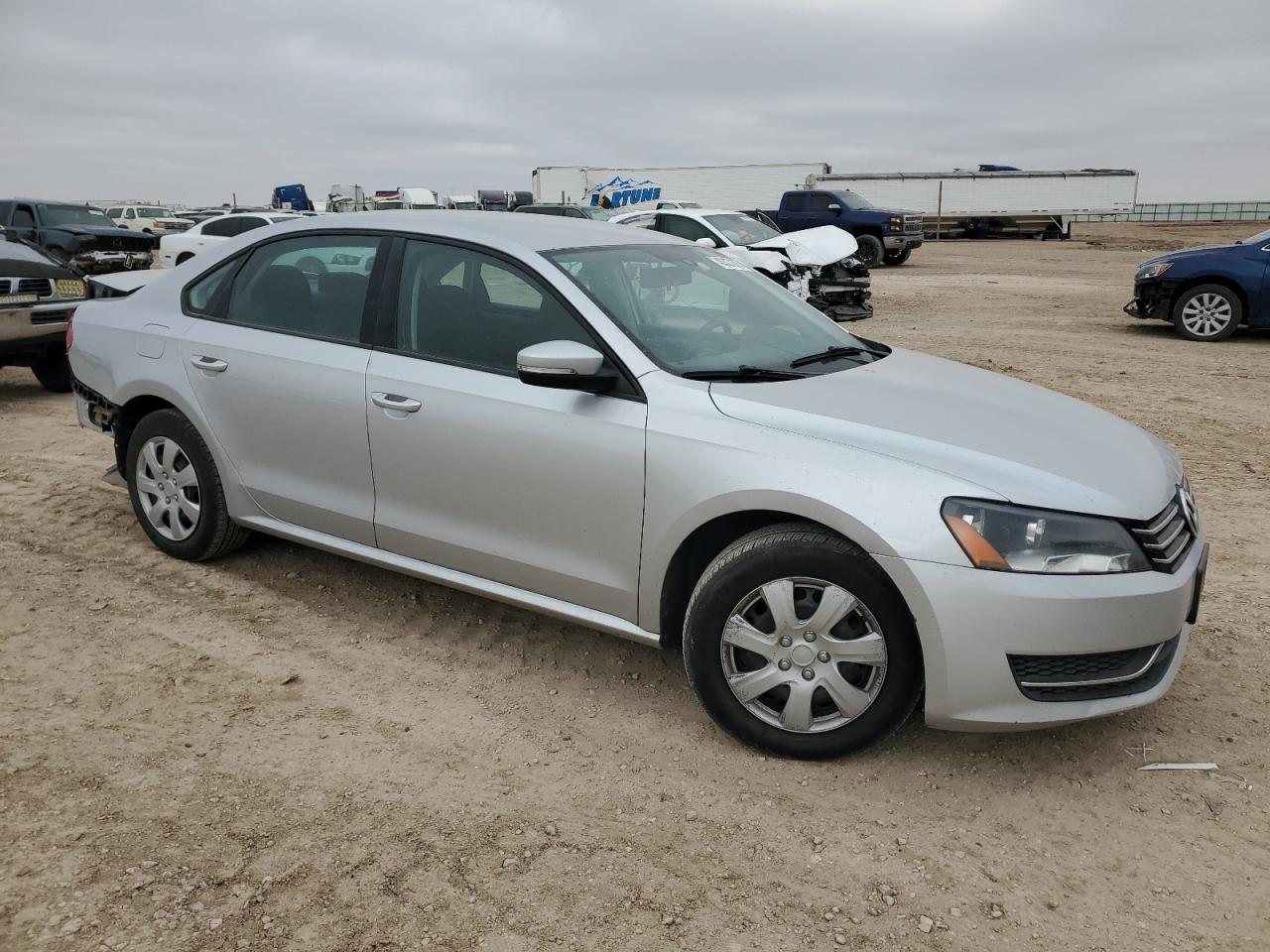 2014 Volkswagen Passat VIN 1VWAP7A30EC008829 Copart auction photo, rear end damage thumbnail 4