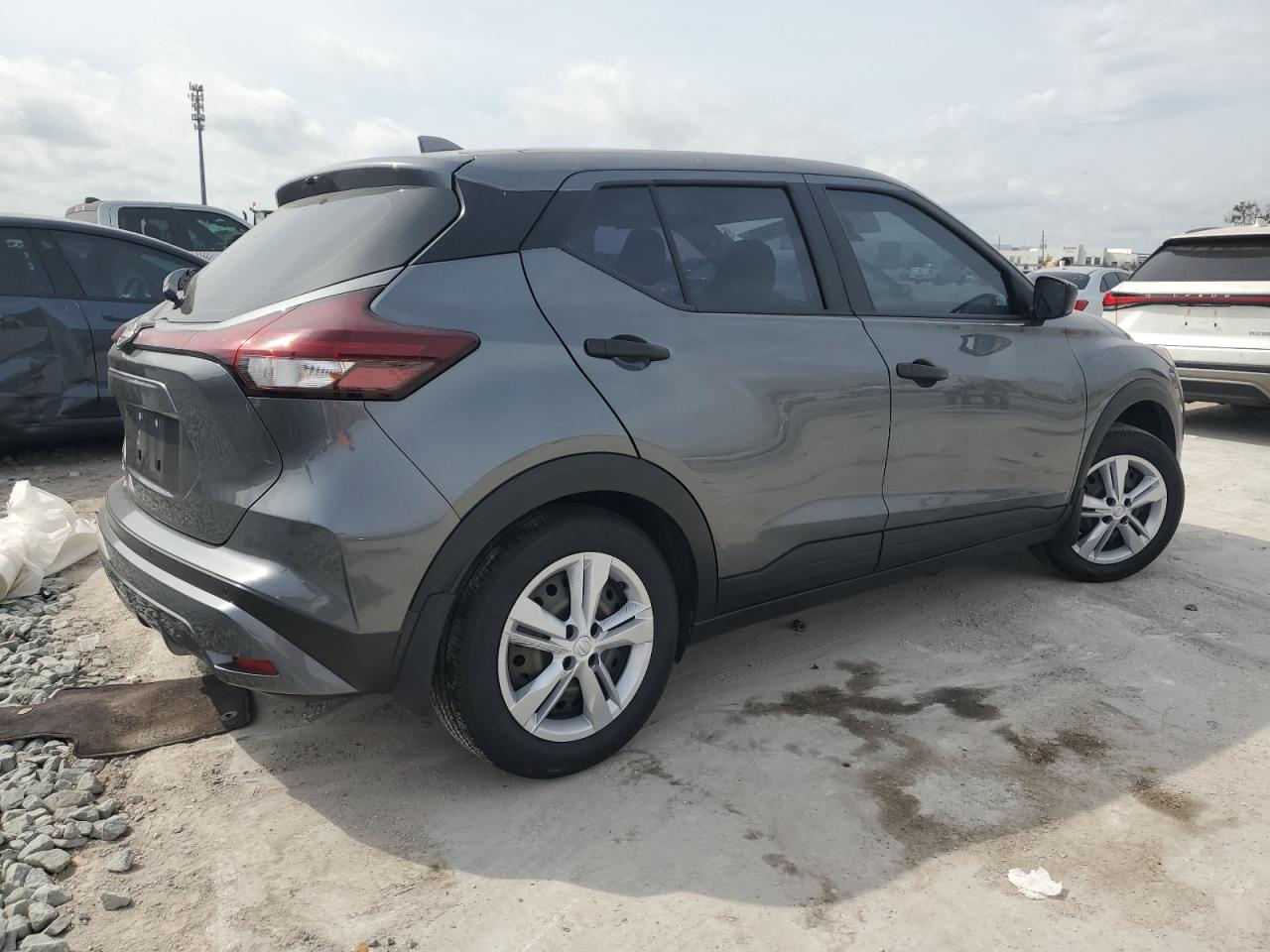 2024 Nissan Kicks VIN 3N1CP5BV9RL541288 Copart auction photo, side / rear end damage thumbnail 3