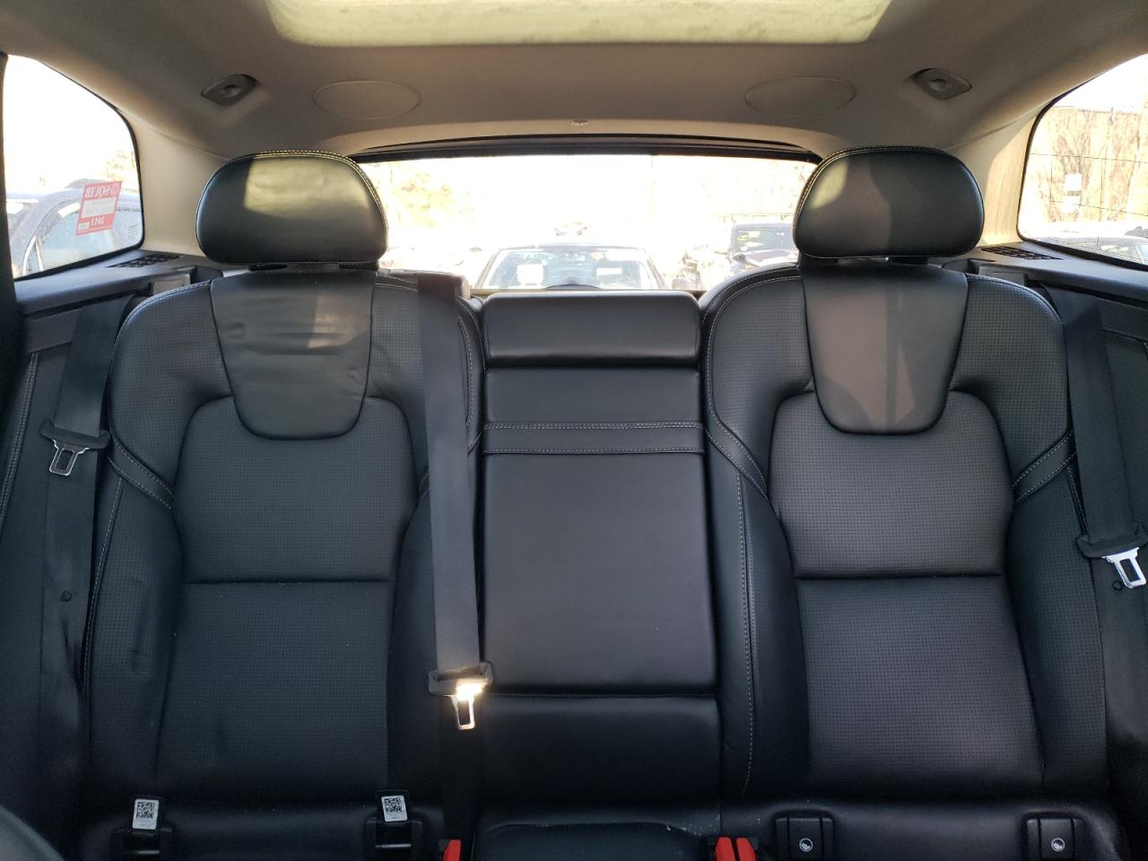 2018 Volvo XC60 VIN YV4A22RL2J1025773 Copart auction photo, front end / rear end damage thumbnail 10