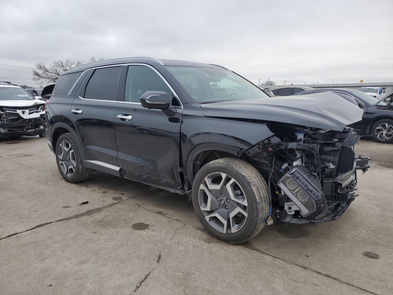 2024 Hyundai Palisade VIN KM8R54GE9RU742884 Copart auction photo, front end / hail damage thumbnail 4