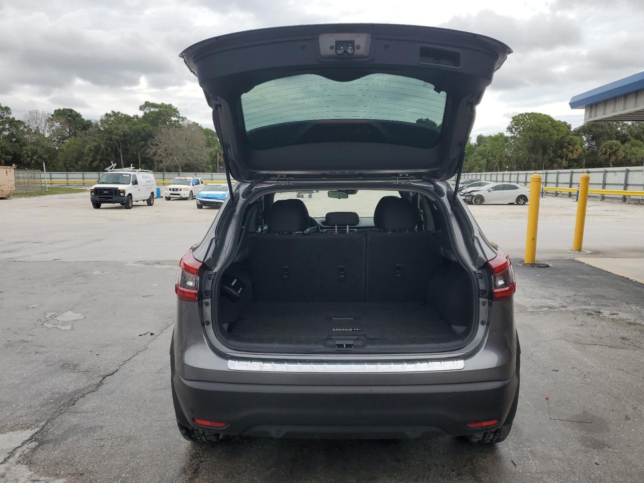 2021 Nissan Rogue VIN JN1BJ1BVXMW566905 Copart auction photo, front end / minor dent/scratches damage thumbnail 6